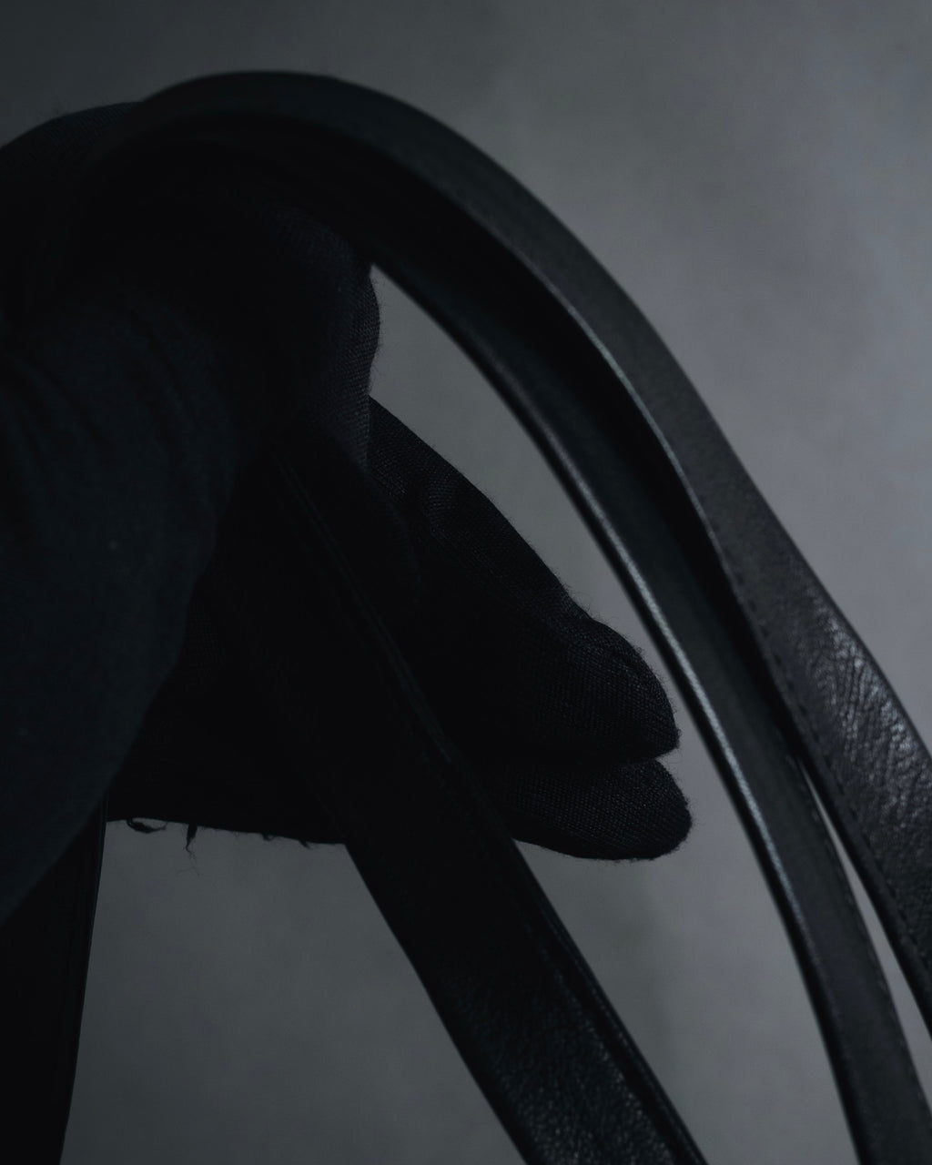 –SPECIAL– "ANN DEMEULEMEESTER" 2010-2013 Transformable roll-top vitello leather bag