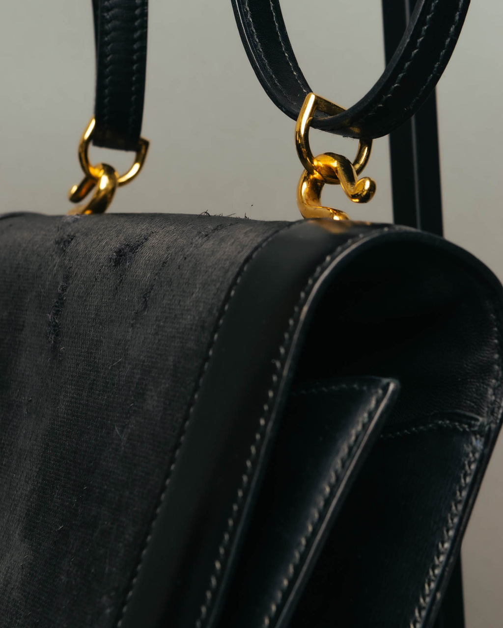 -SPECIAL- “HERMÈS” 80’s-90’s Camargue black leather and canvas shoulder bag