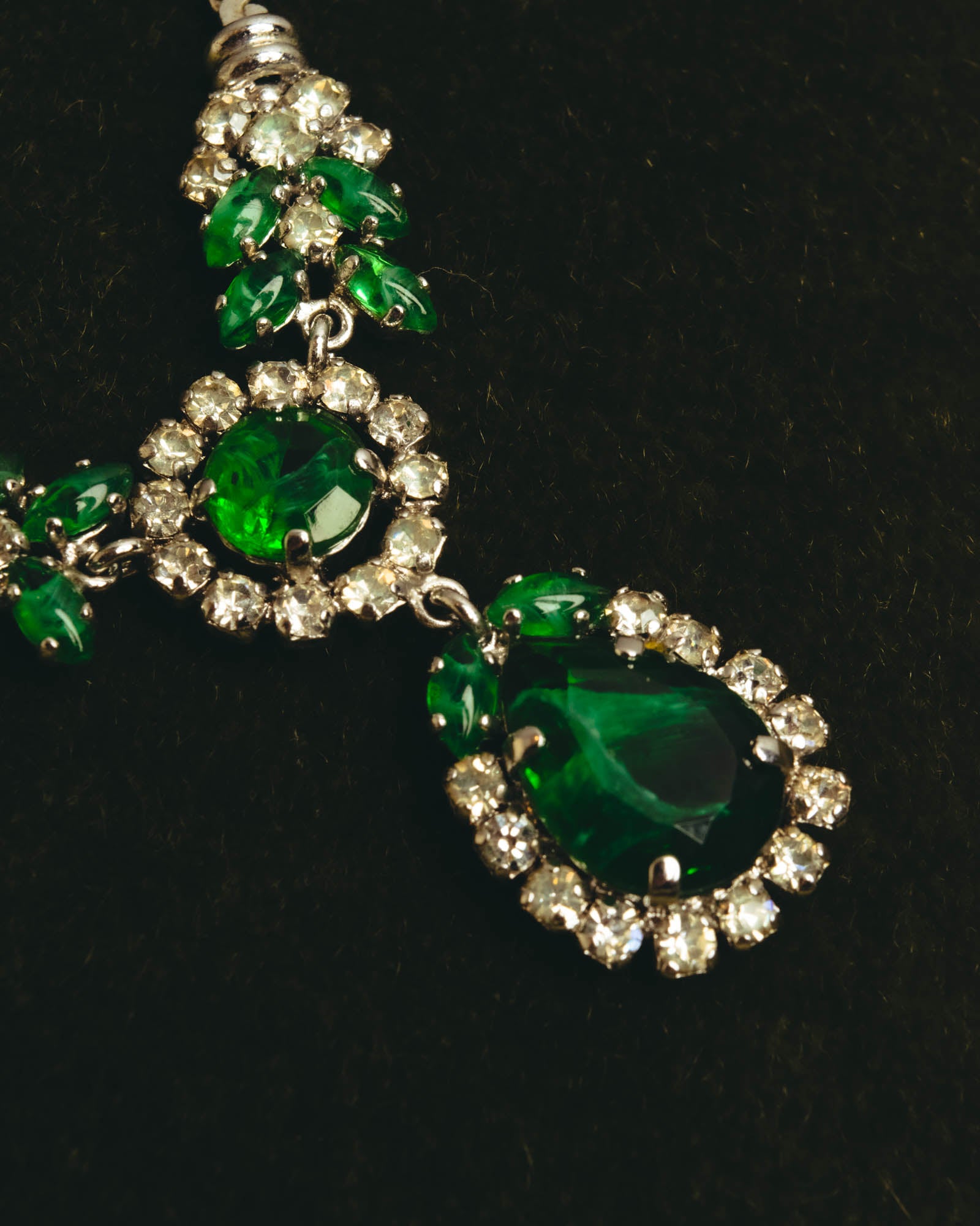 "Christian Dior" 80's-90's Emerald green pendant necklace