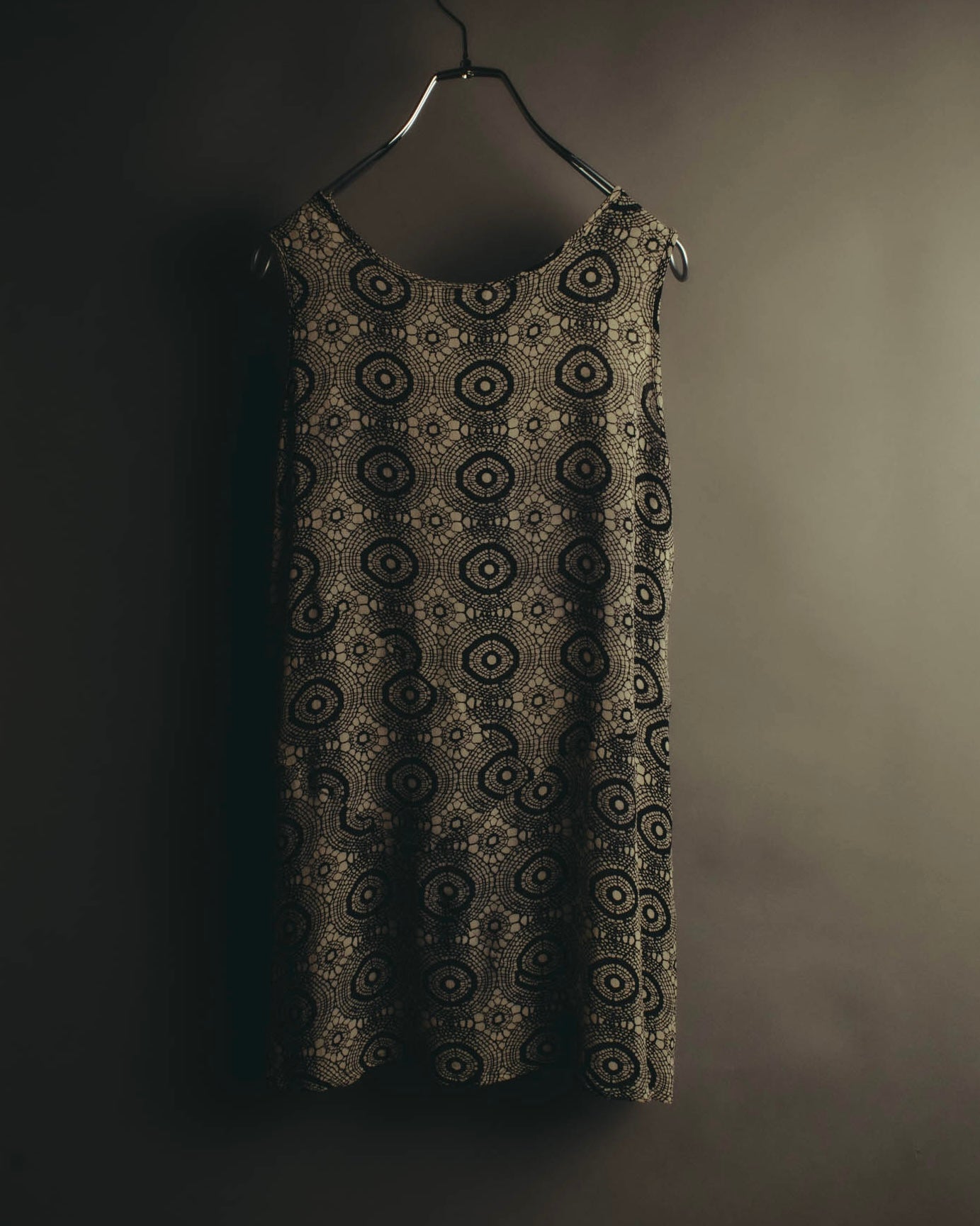 "John Rocha Chinatown" 80's Sleeveless patterned mini dress
