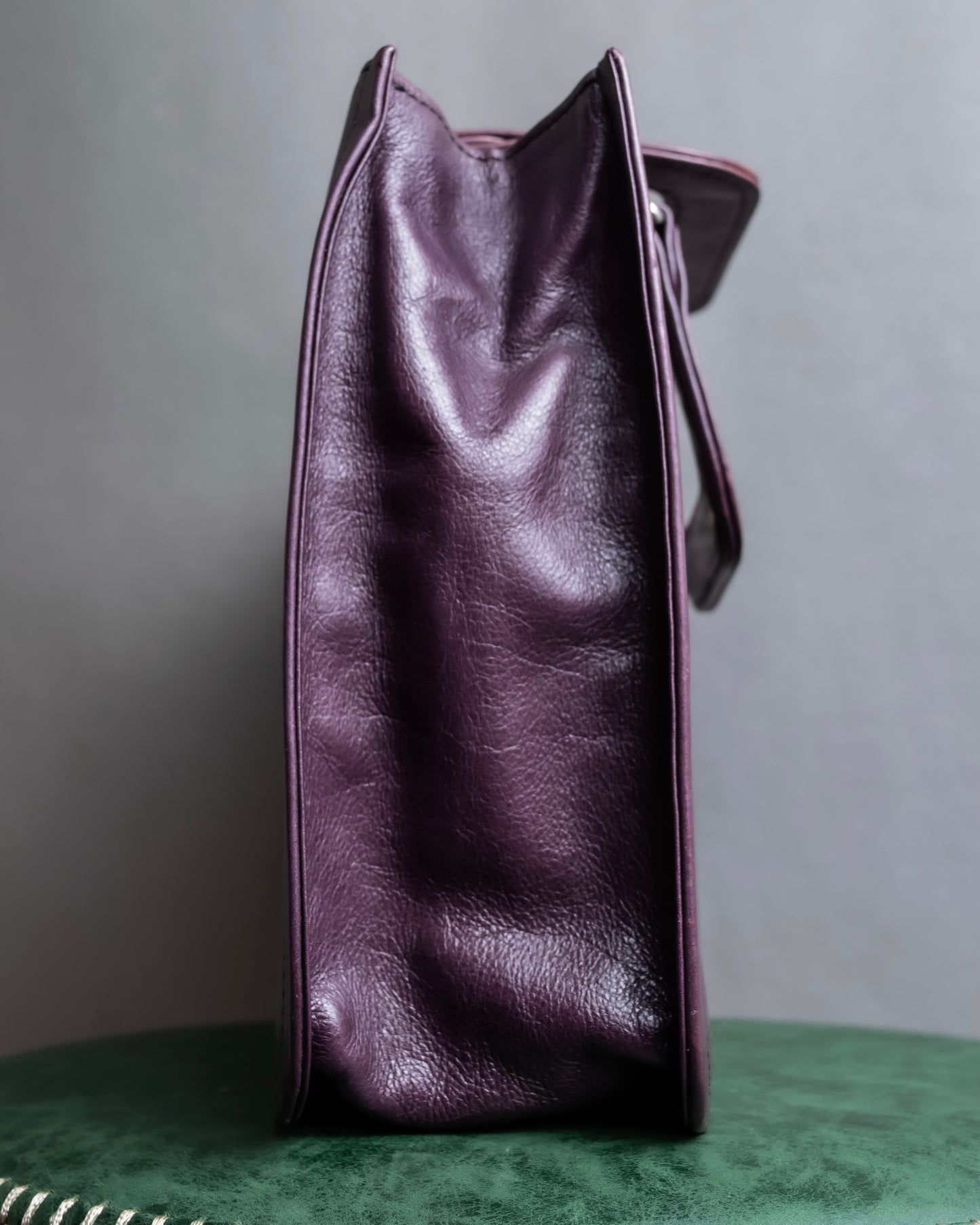 "JEAN PAUL GAULTIER" Horizontal star＆moon chain design purple leather bag