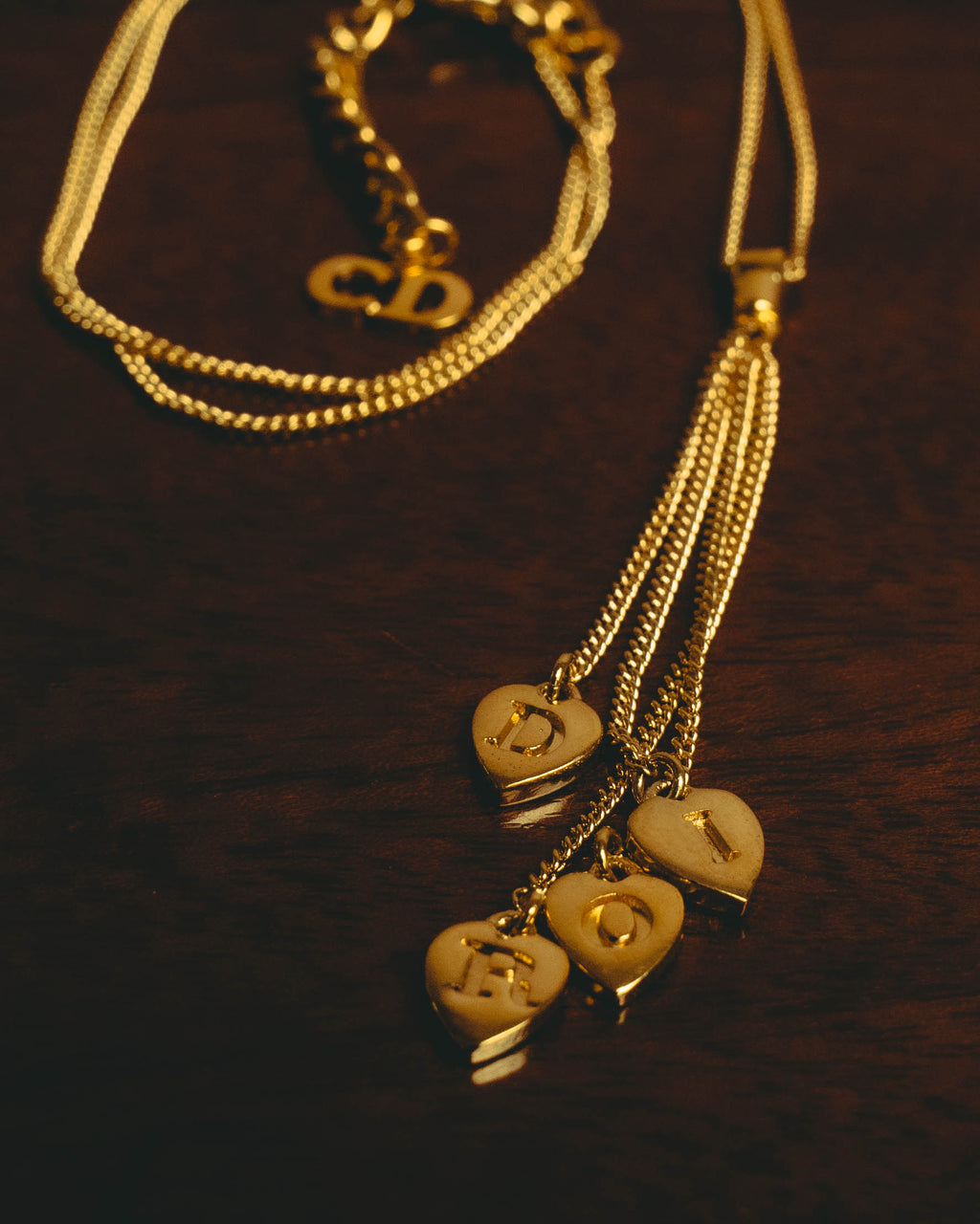 “Christian Dior” 00’s Dior heart charm tassel necklace