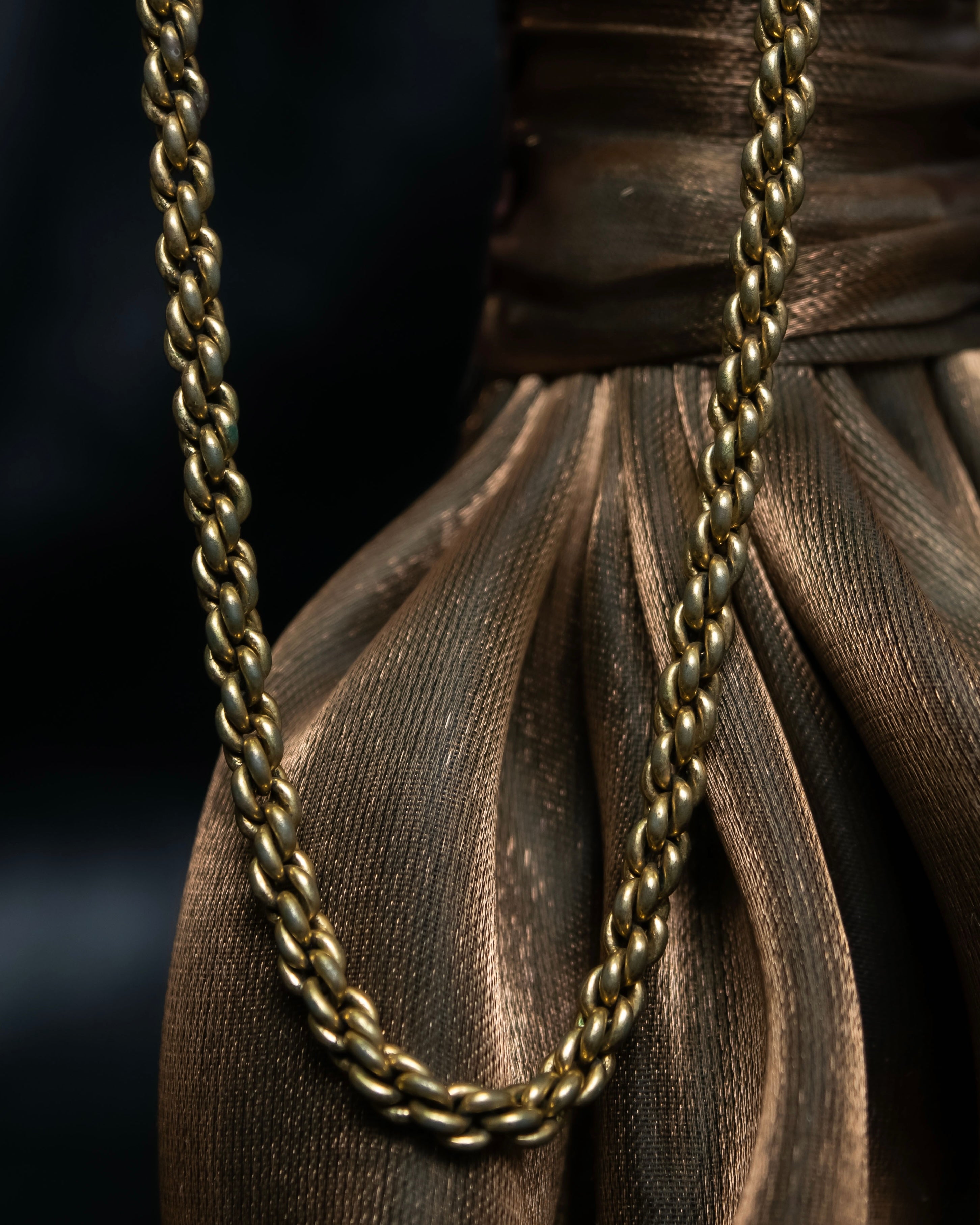 “Christian Dior” beautiful thick gold chain necklace