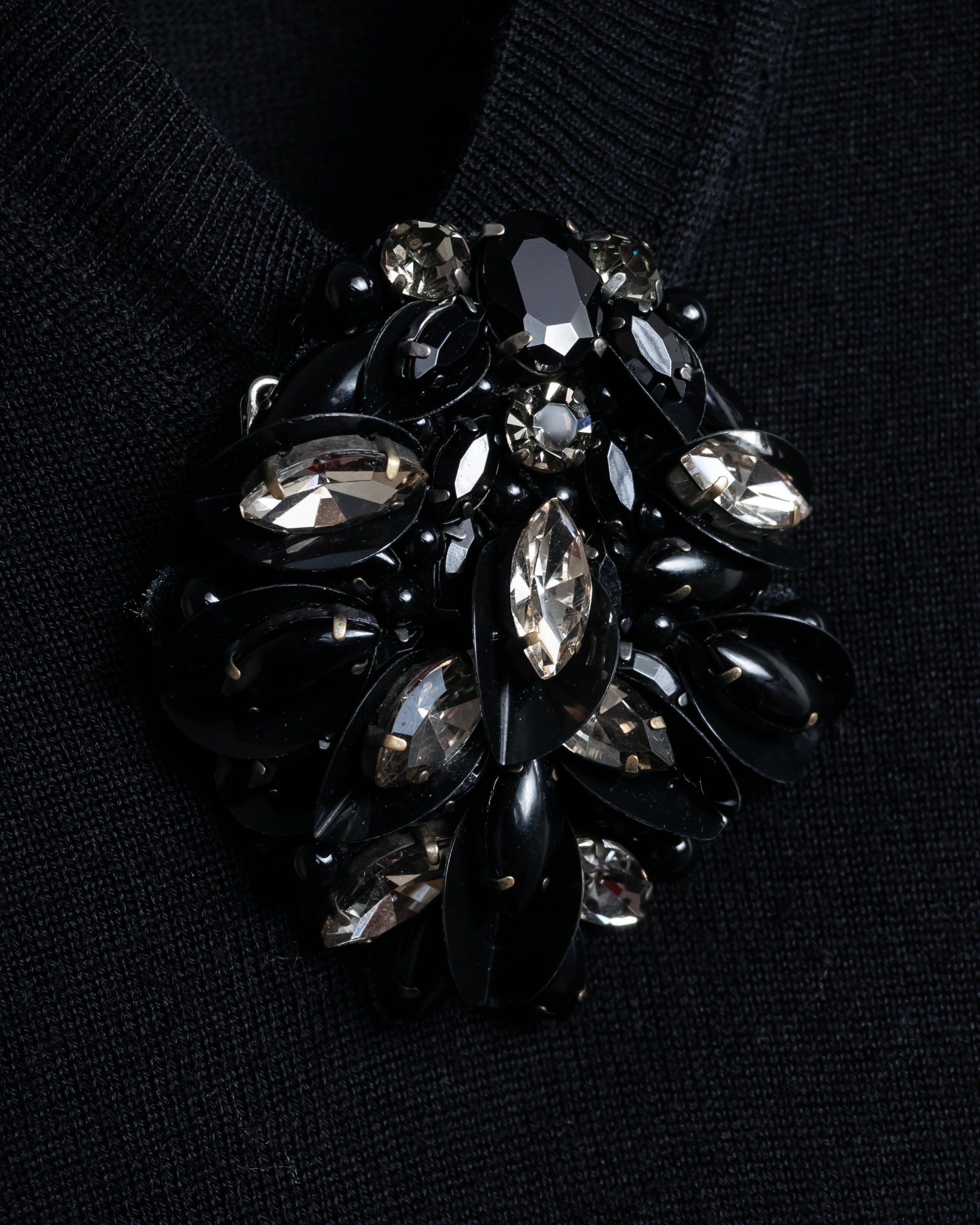 "GUCCI" Embellished v neck jewel knit sweater