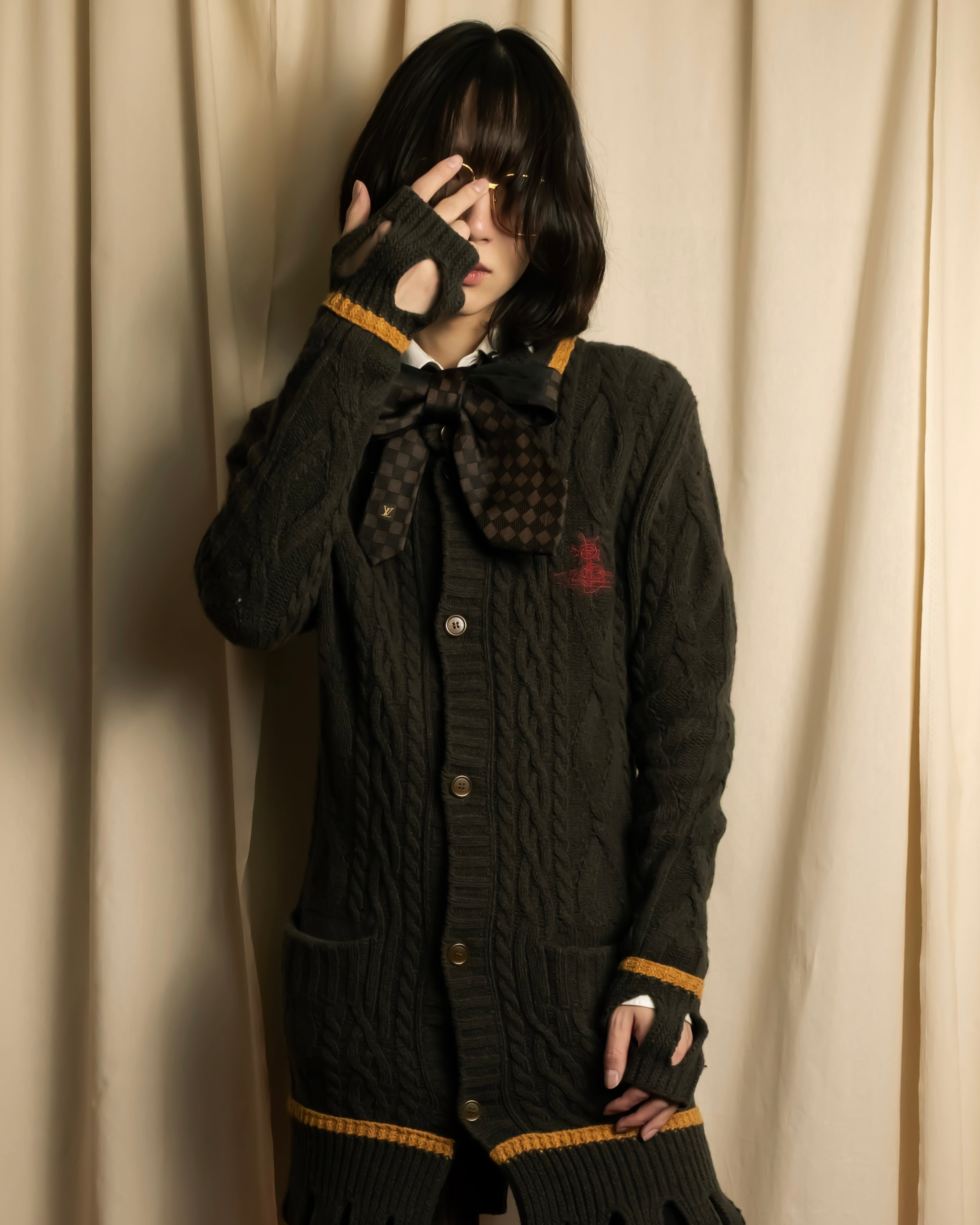 "Vivienne Westwood" Orb logo engraved cable knit cardigan