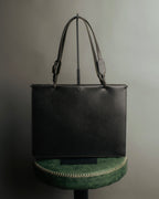 “GUCCI” 90’s structured box leather handbag