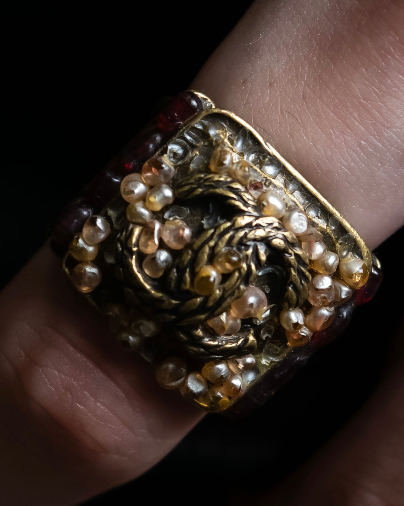 "CHANEL" Glass pearl Coco mark motif gold ring
