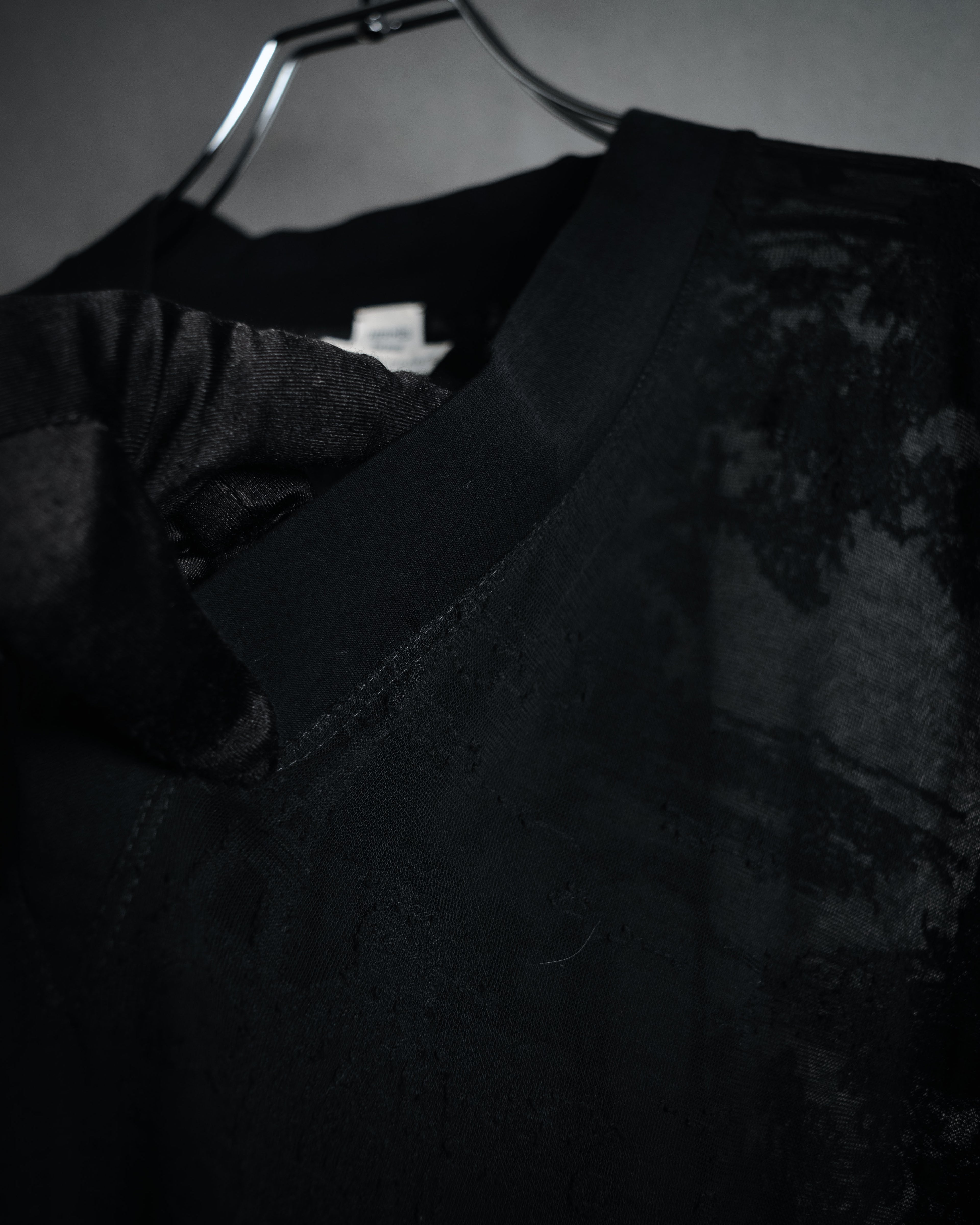 –SPECIAL– "HERMES" 00’s Sheer botanical lace cotton pullover