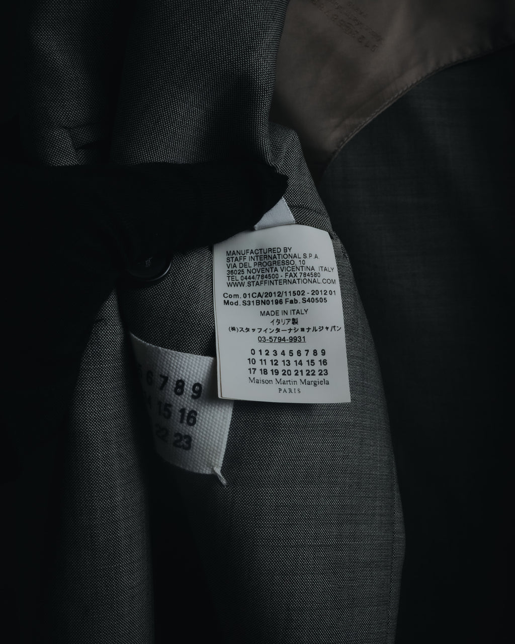 "Maison Martin Margiela" 2012SS deconstructed sartorial blazer