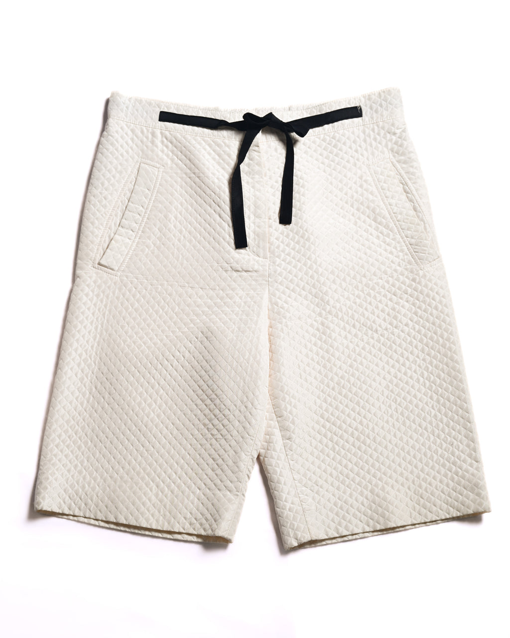 Chiristian Dior by Maria Grazia Chiuri/ Silk Blend Diamond Quilted Shorts White