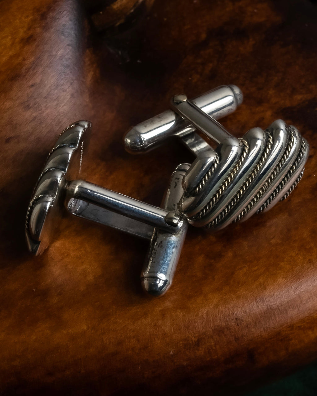 "Tiffany&Co" Rope-shaped milgrain design silver cufflinks ＆tie clip