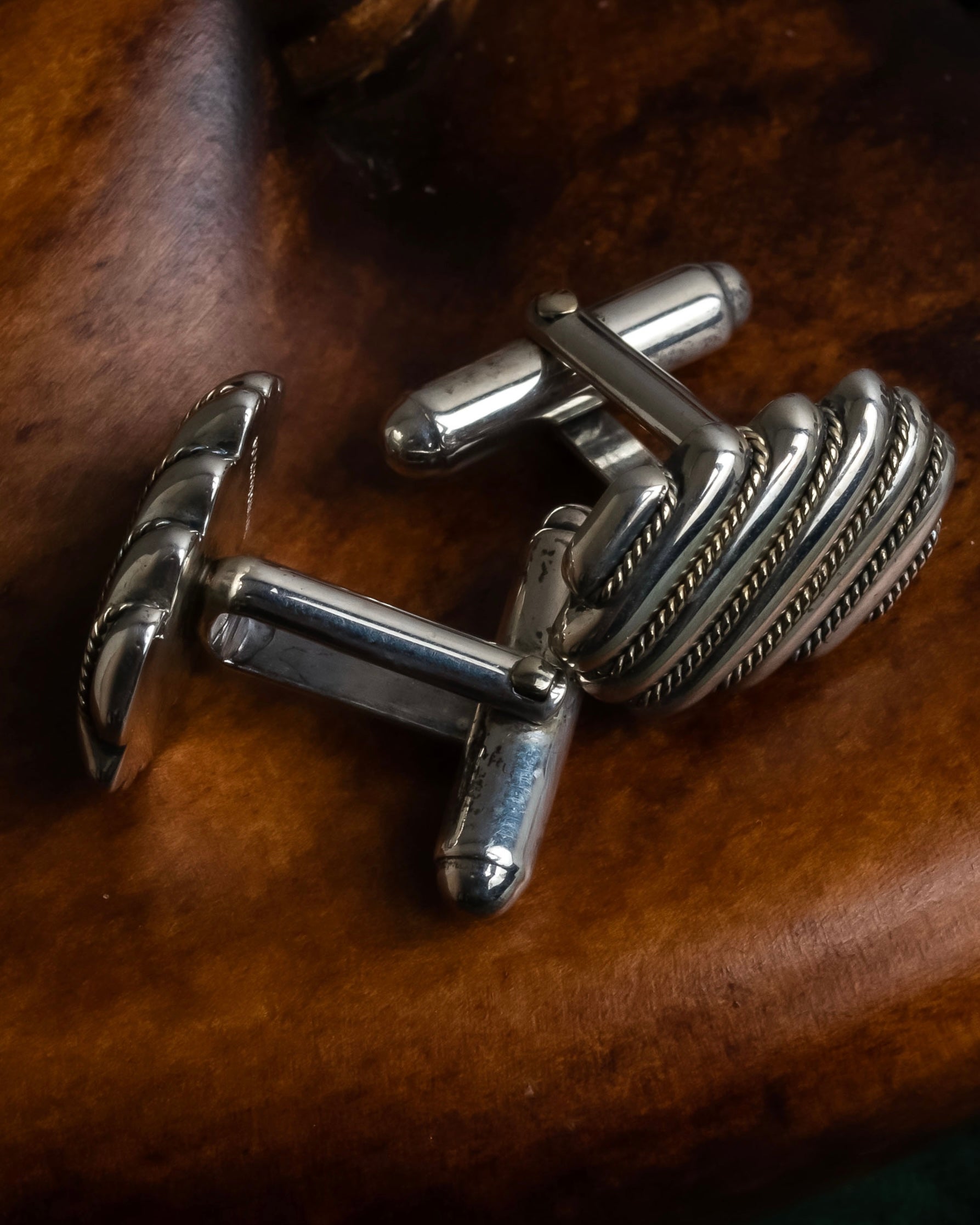 "Tiffany&Co" Rope-shaped milgrain design silver cufflinks ＆tie clip