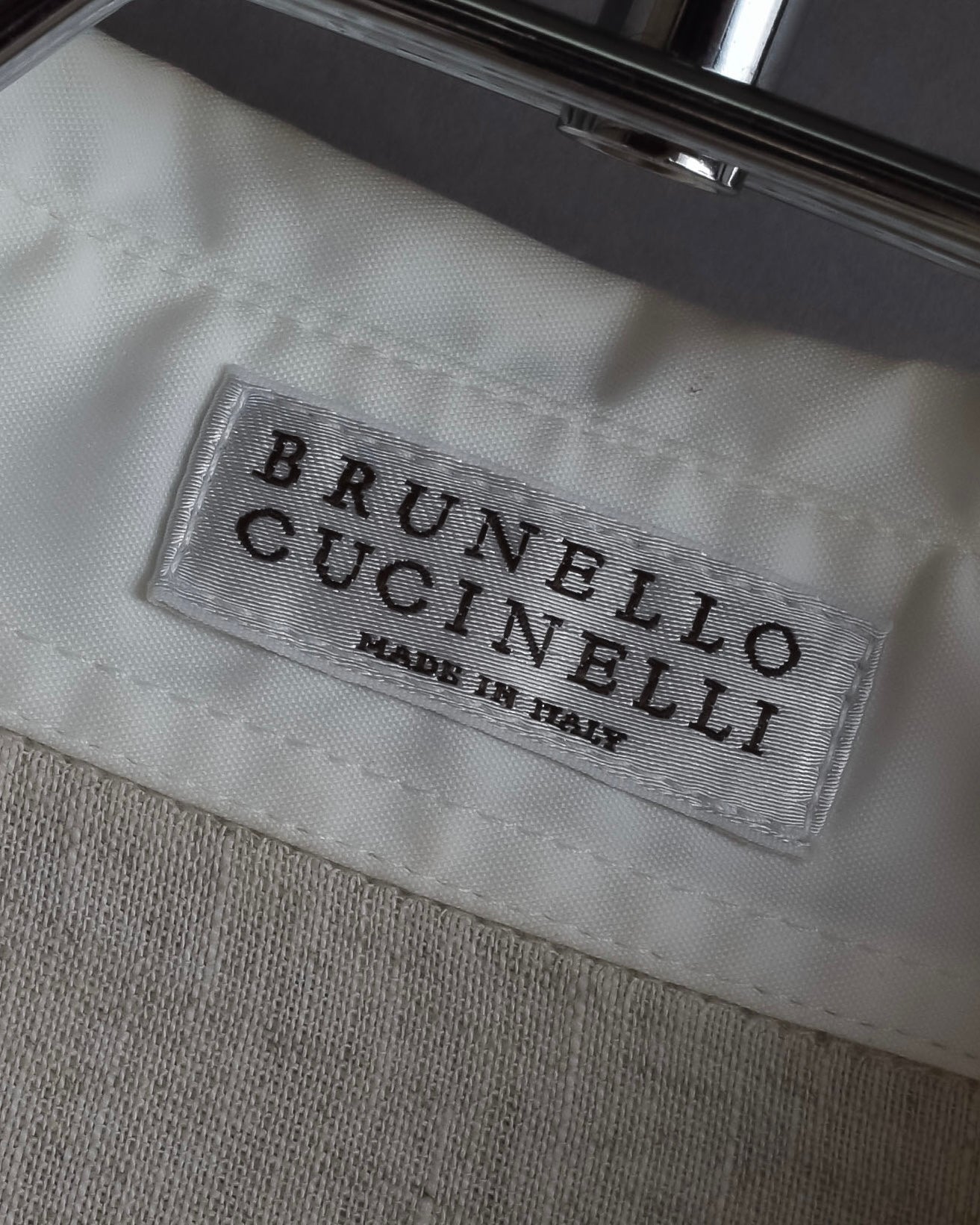 "BRUNELLO CUCINELLI" Contrast collar hidden placket linen shirt