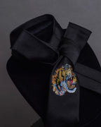 "GUCCI" Michele period tiger embroidery silk necktie