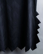 "PLEATS PLEASE ISSEY MIYAKE" 

Meander sleeveless tops