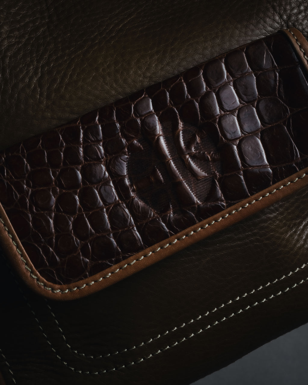 "LOEWE" 90’s drawstring leather bucket bag