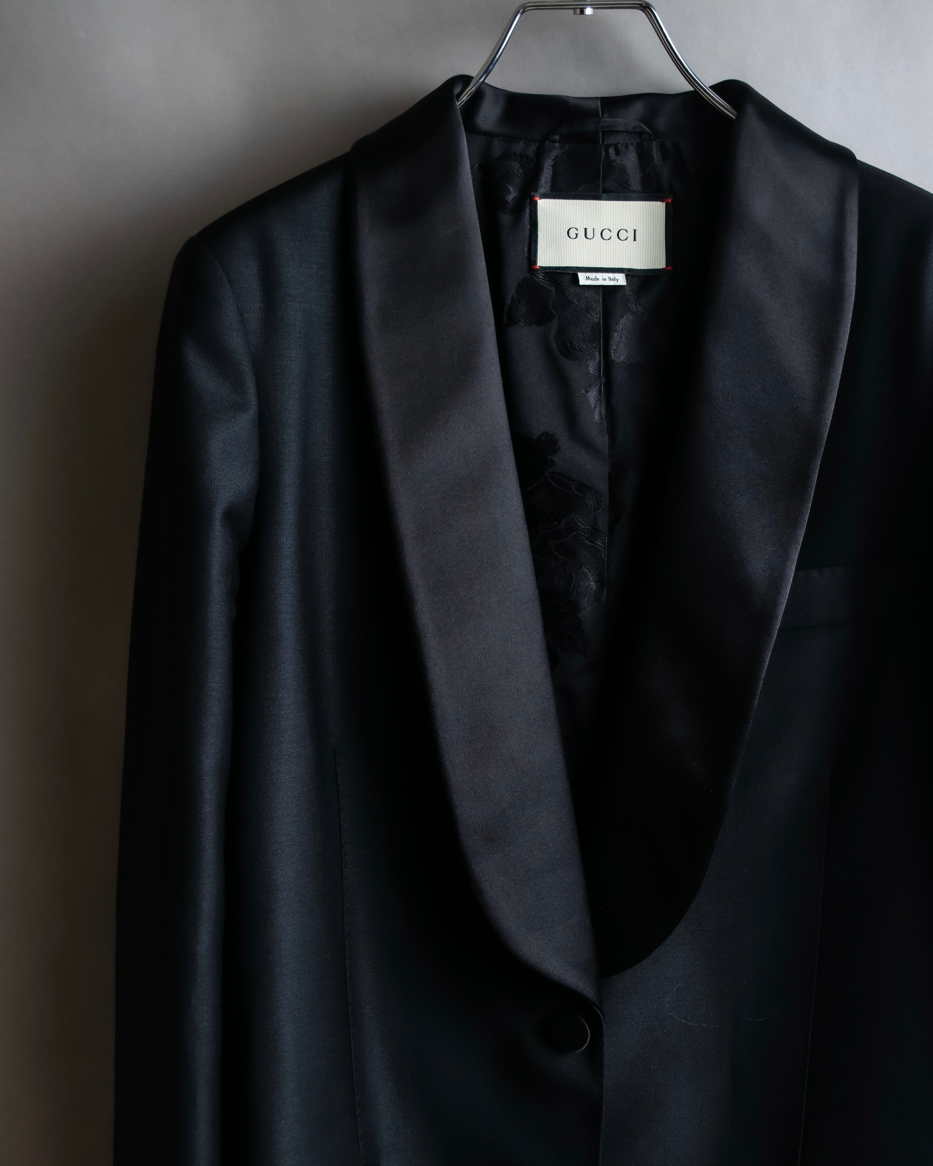 "GUCCI" Pre-Fall 2018 collection message embroidered shawl collar jacket