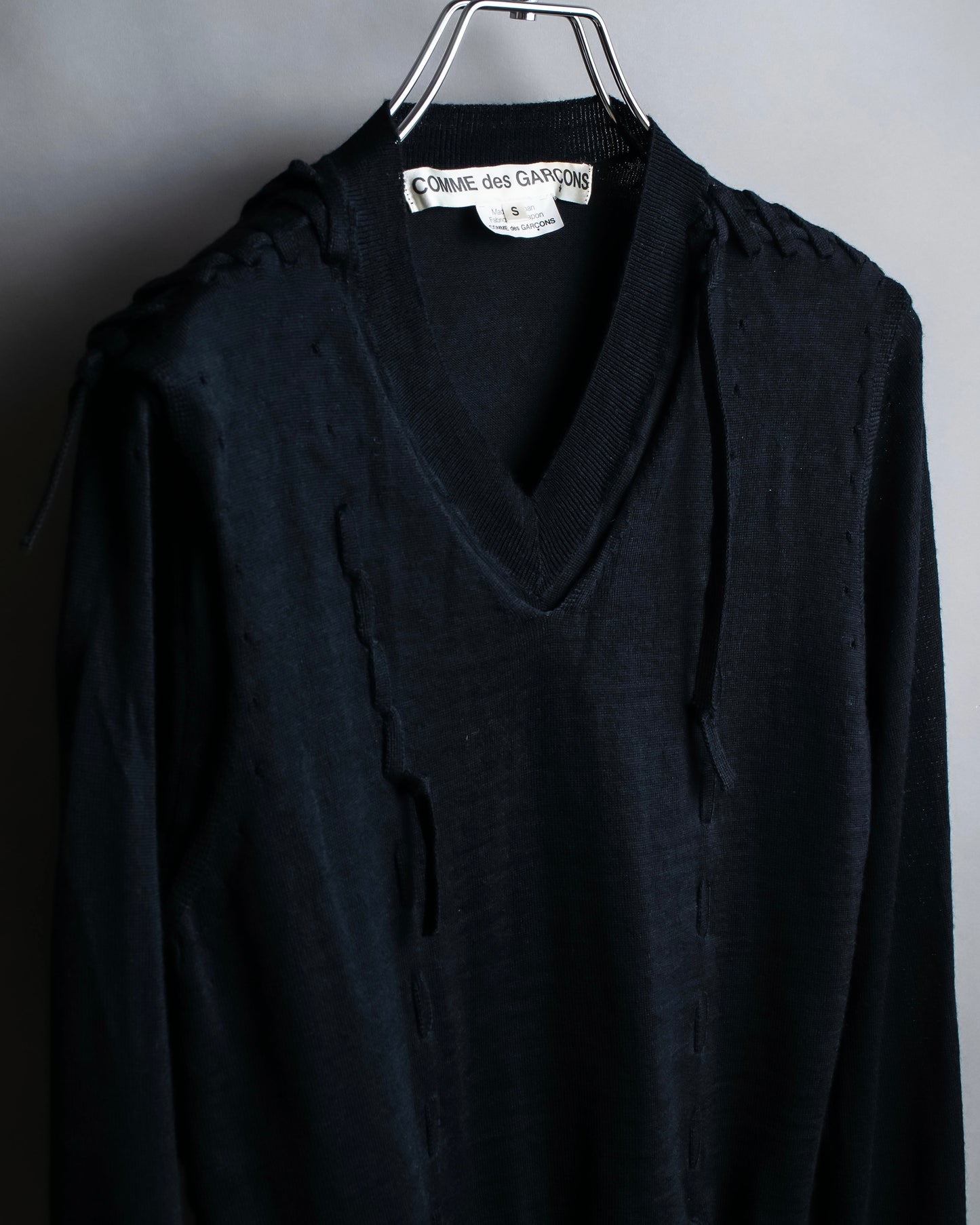 "COMME des GARCONS" Lace up design V-neck knit pullover