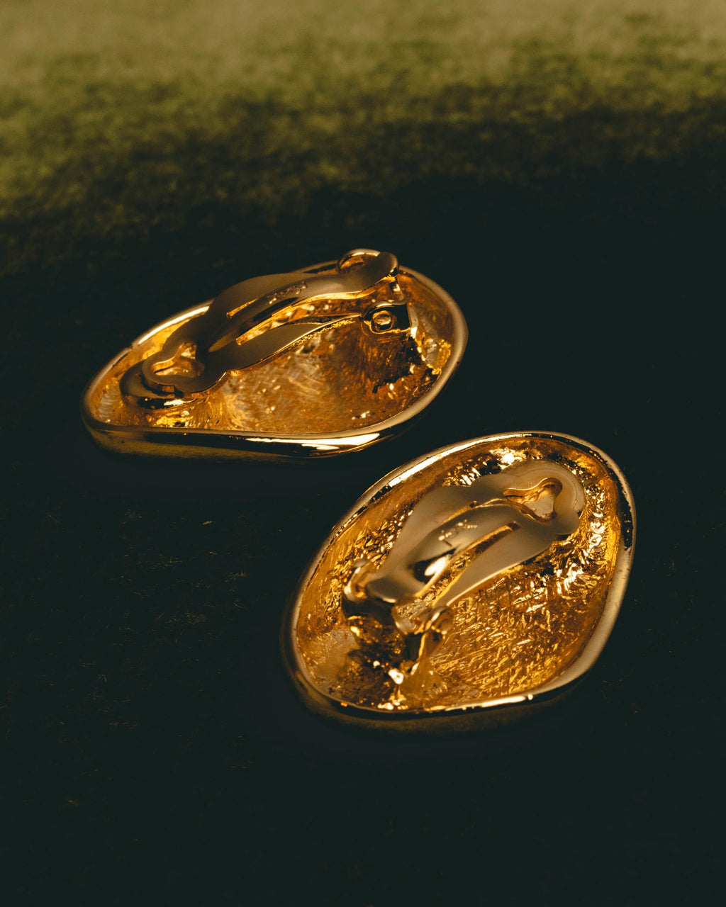 "Yves Saint Laurent" 80's-90's Sculptural gold tone clip-on earrings