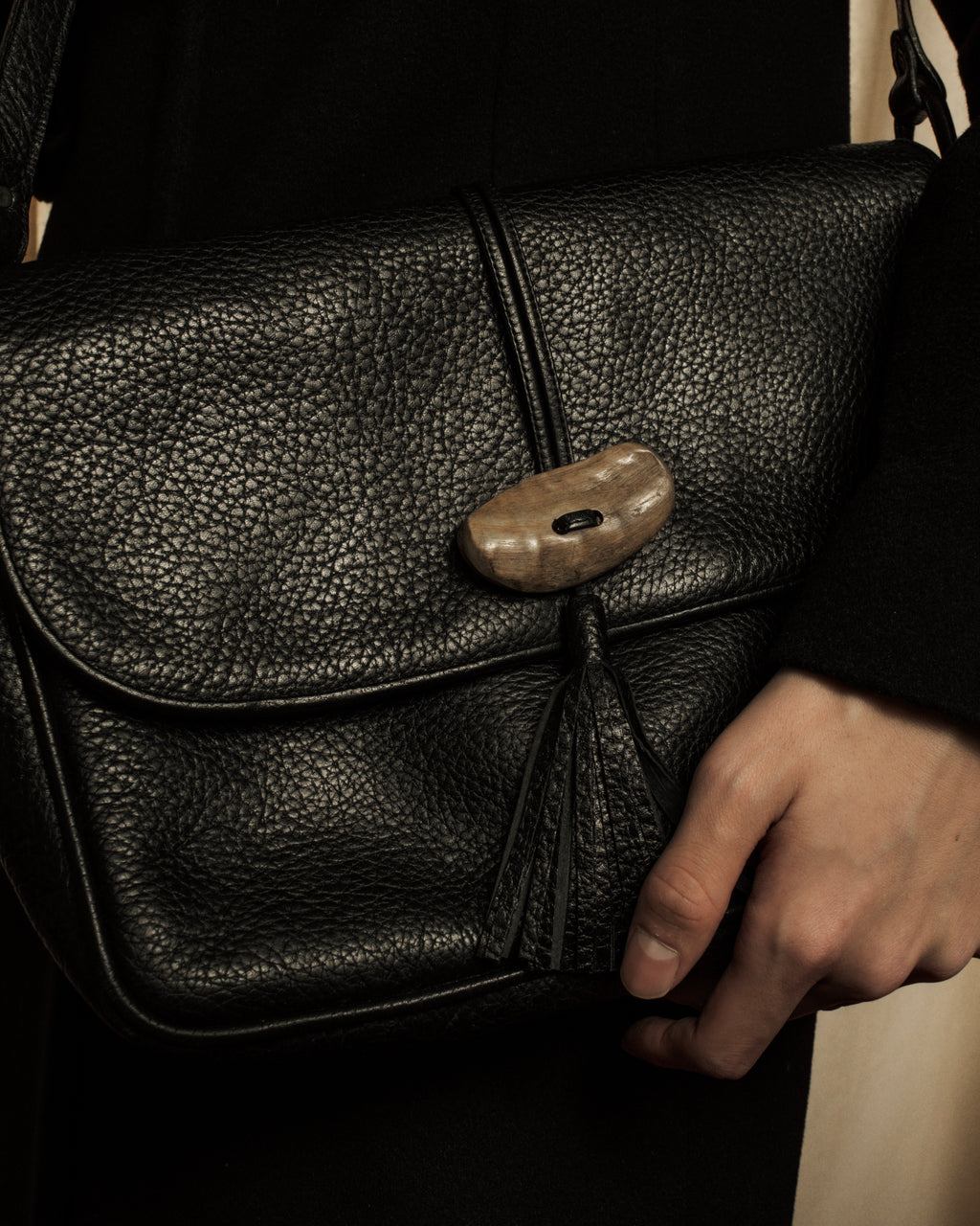 "YVES SAINT LAURENT" 80's-90's Wood toggle design pebbled leather bag