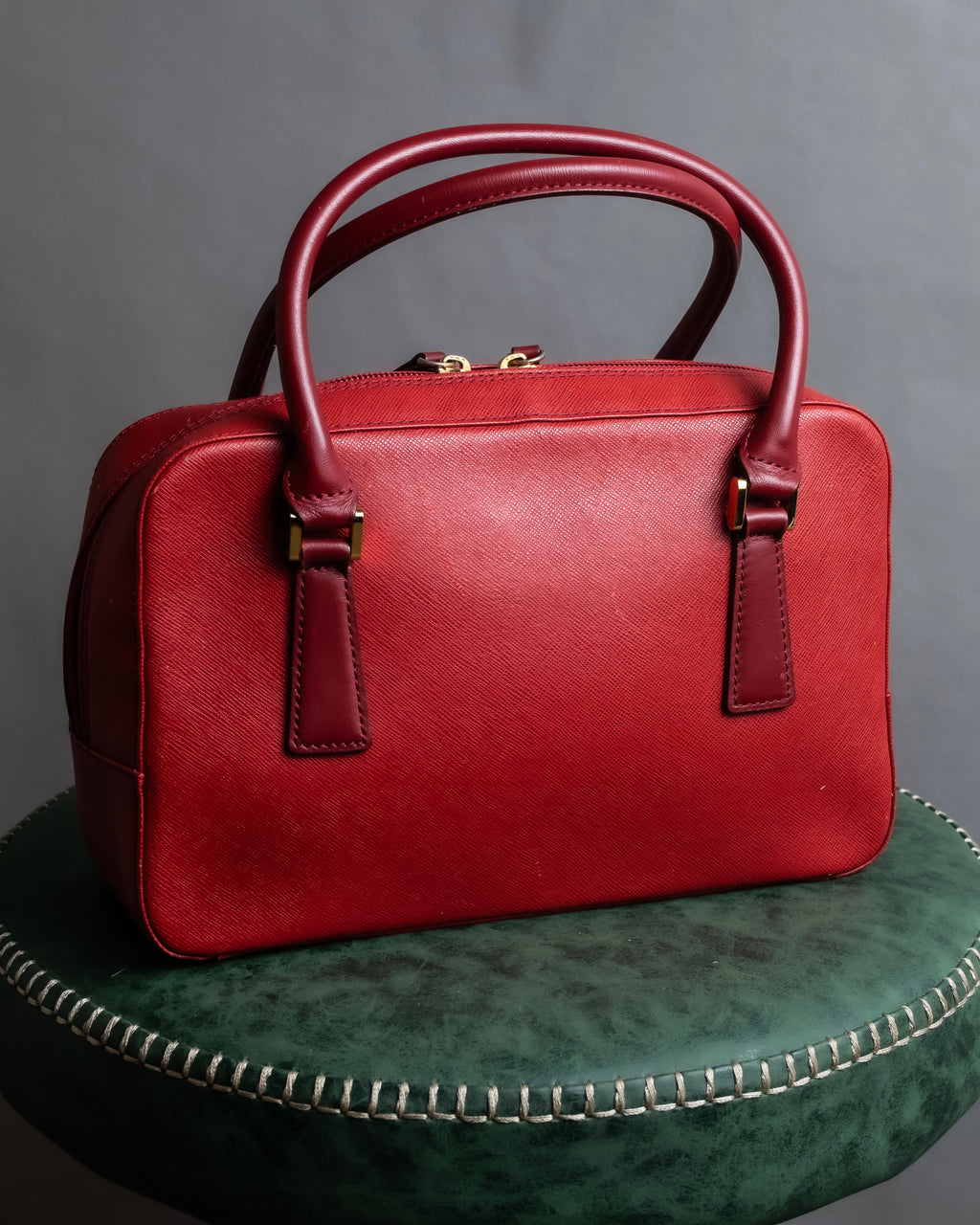 "BURBERRY" Bright red square silhouette leather handbag