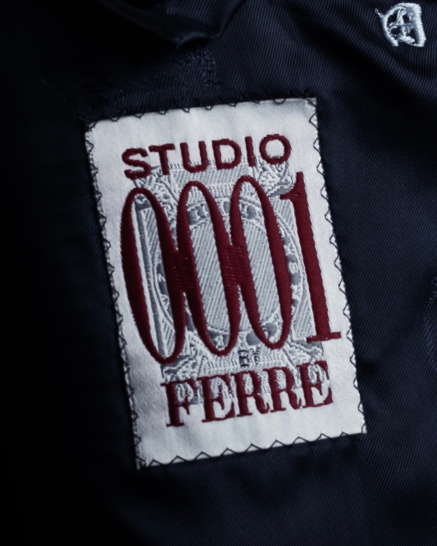 "STUDIO 0001 BY FERRE" Structured silhouette super long chester coat