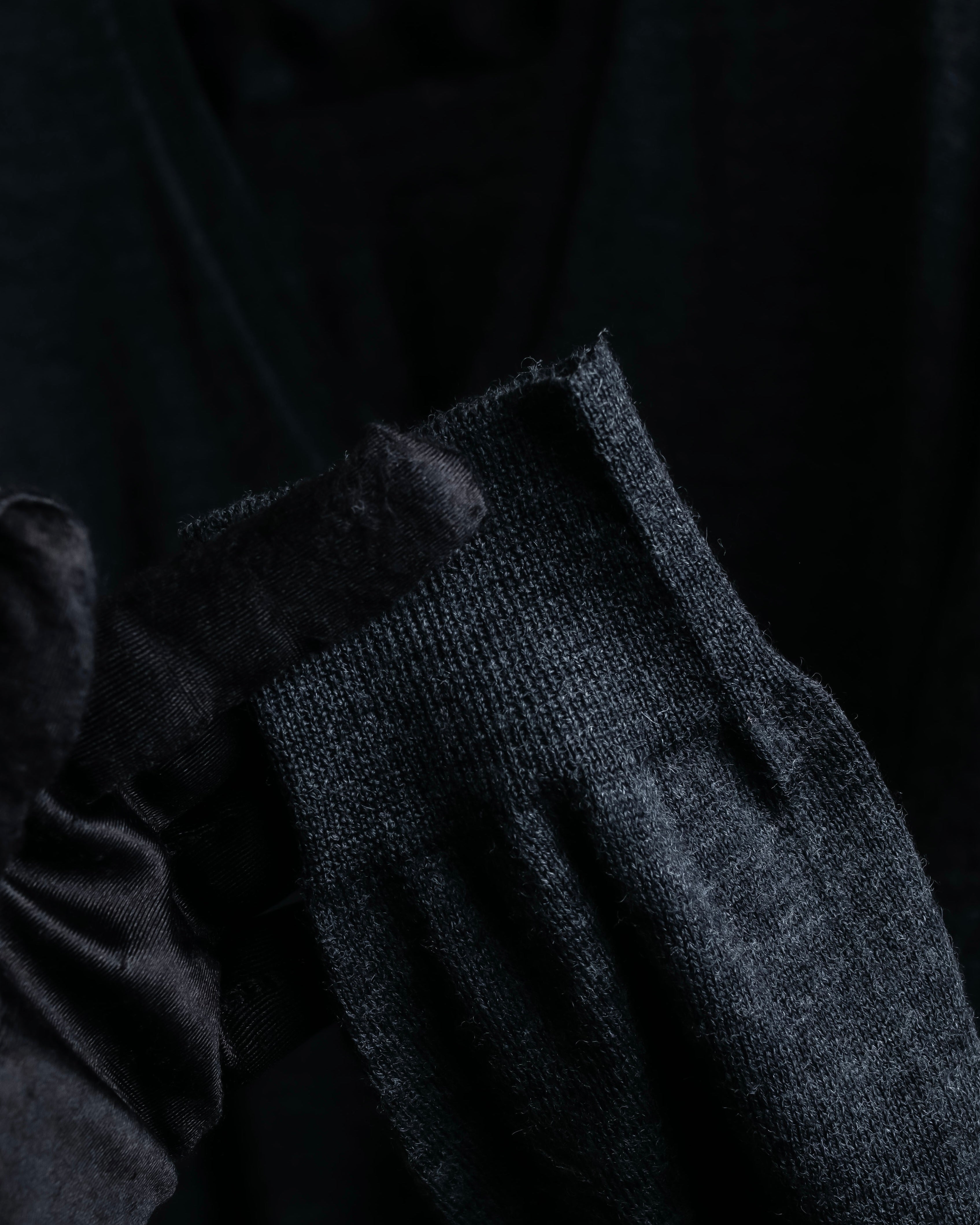 "PRADA" Camouflage pattern V-neck knit