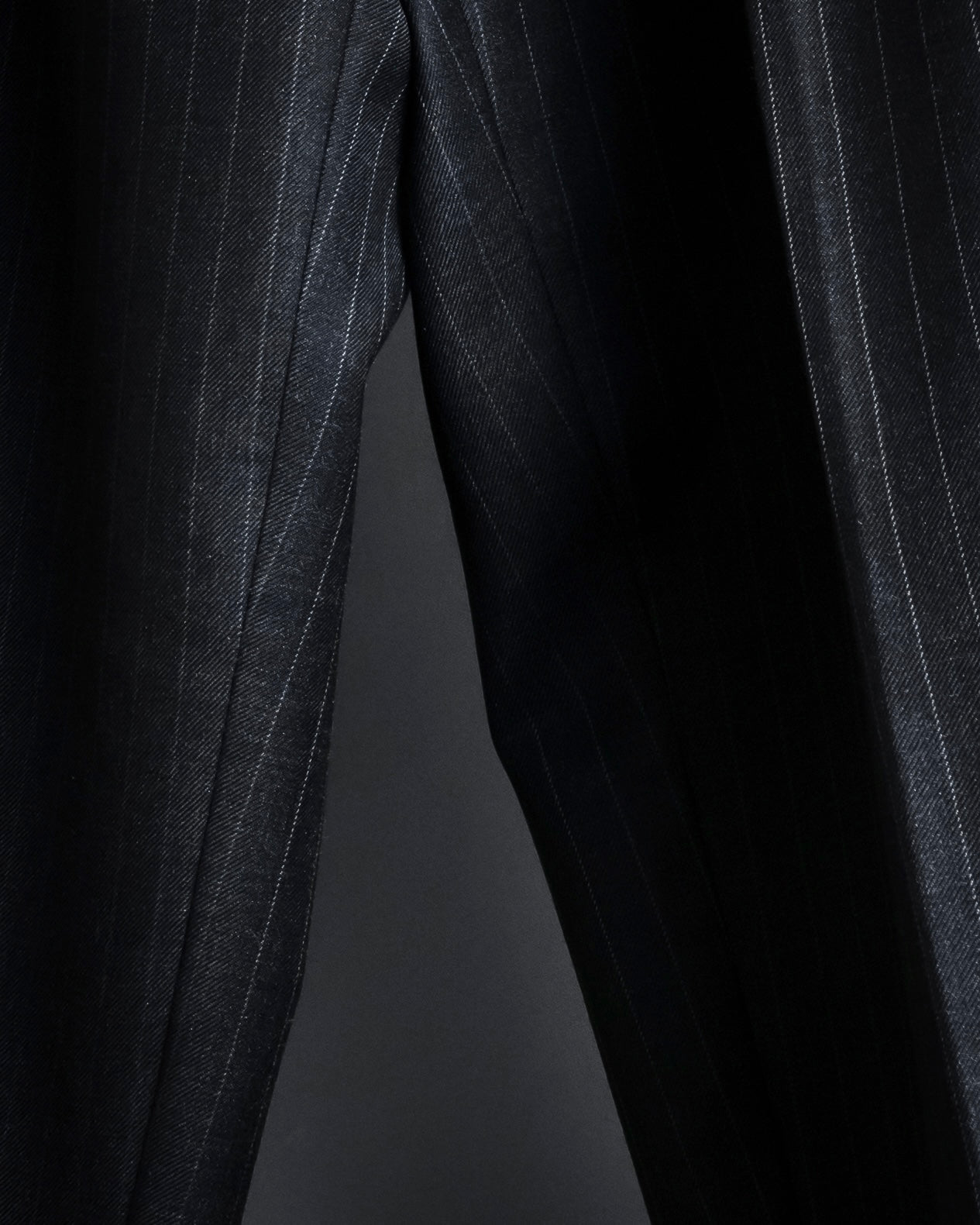 "ARMANI COLLEZIONI" Deep charcoal pinstripe set up
