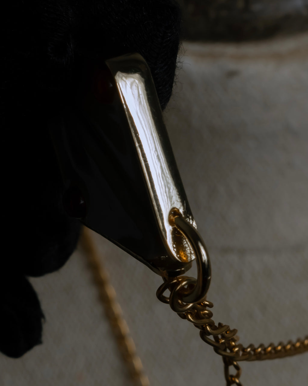 "BALENCIAGA" Red cabochon symmetrical design necklace