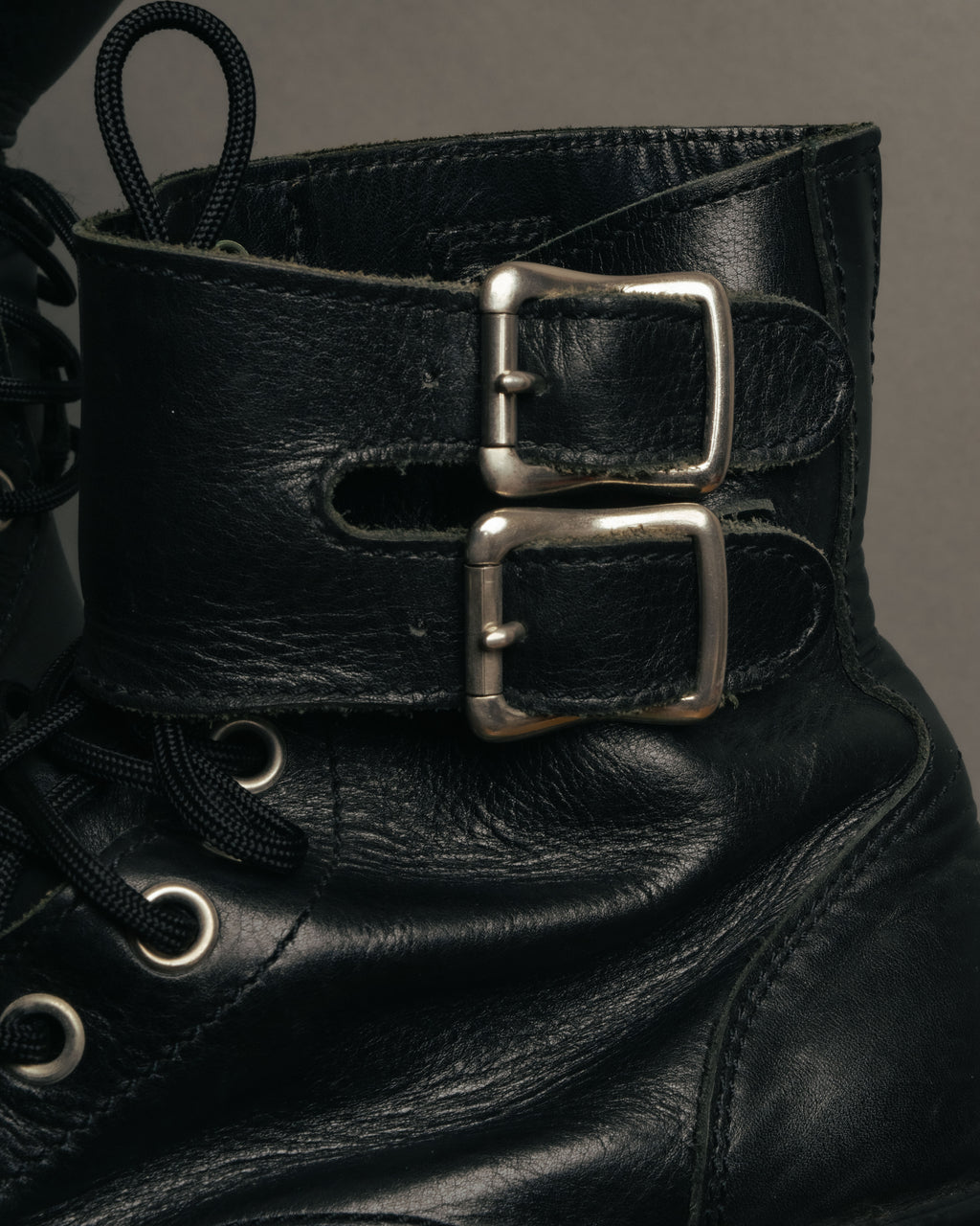 “COMME des GARÇONS HOMME”
00’s-10’s Double buckle leather combat boots