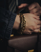 –SPECIAL– “Yves Saint Laurent” 90’s sculptural chain bracelet