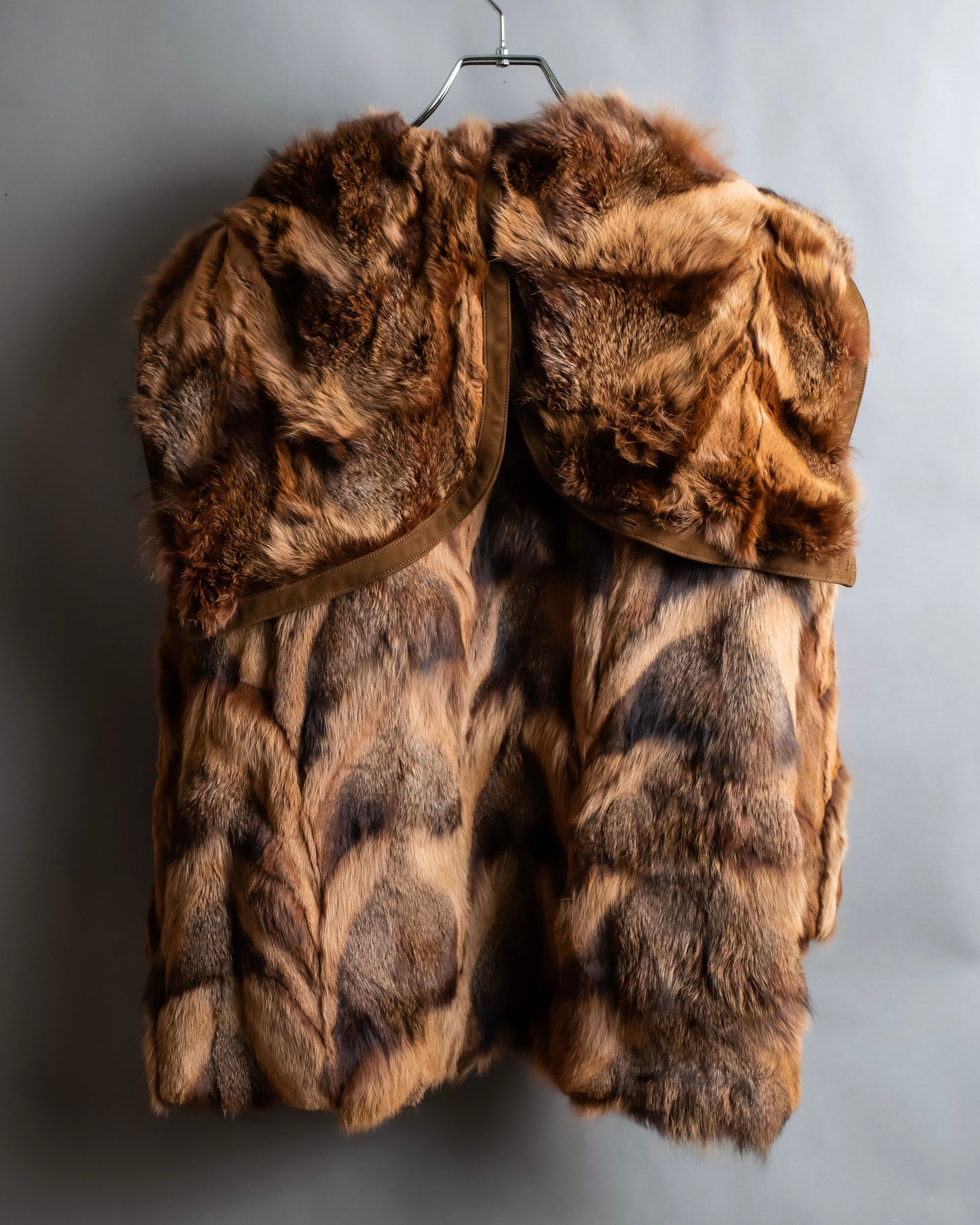 Vintage gradient fur hooded jacket