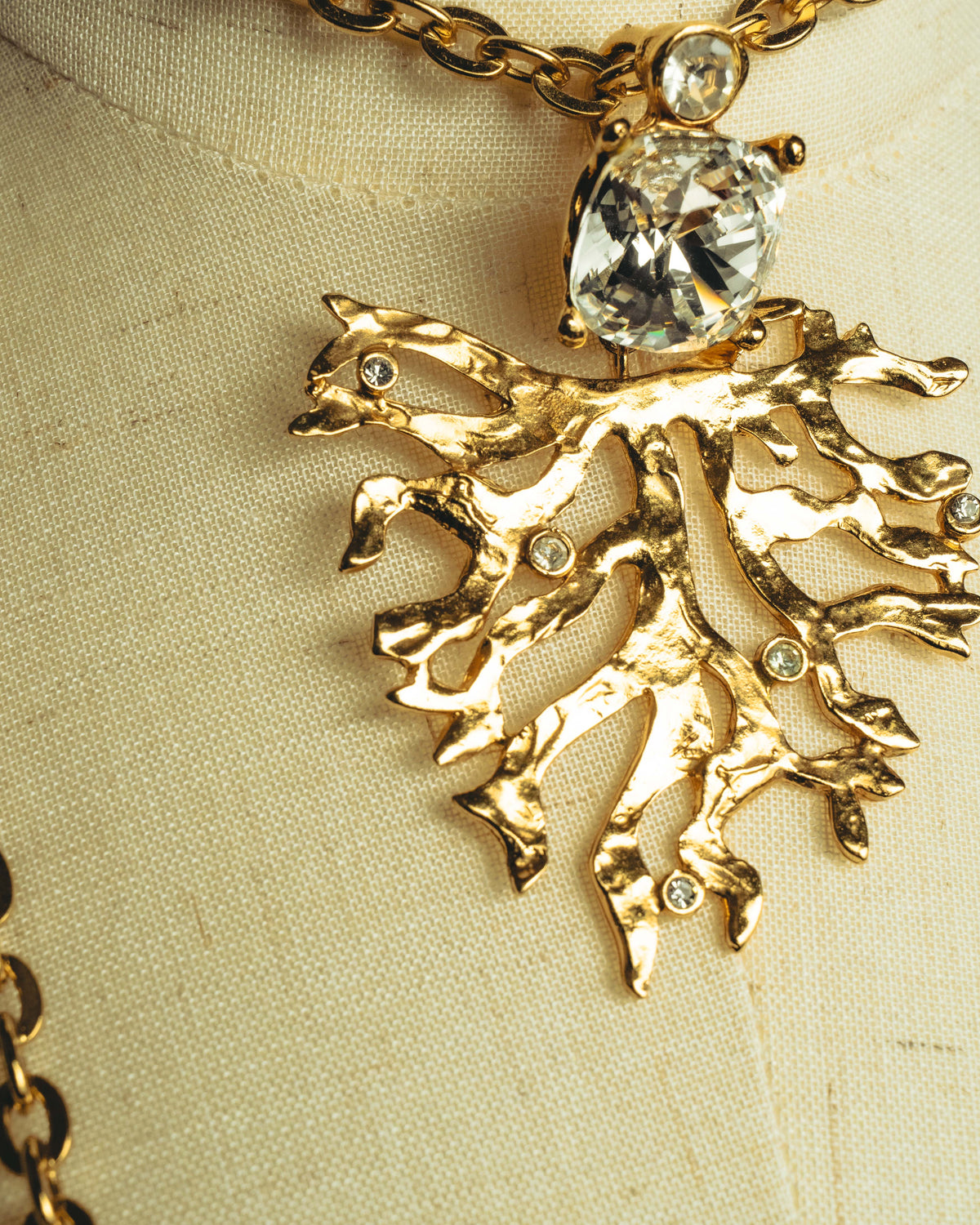 -SPECIAL- "Yves Saint Laurent" 90's-00's Sculptural coral motif crystal pendant necklace