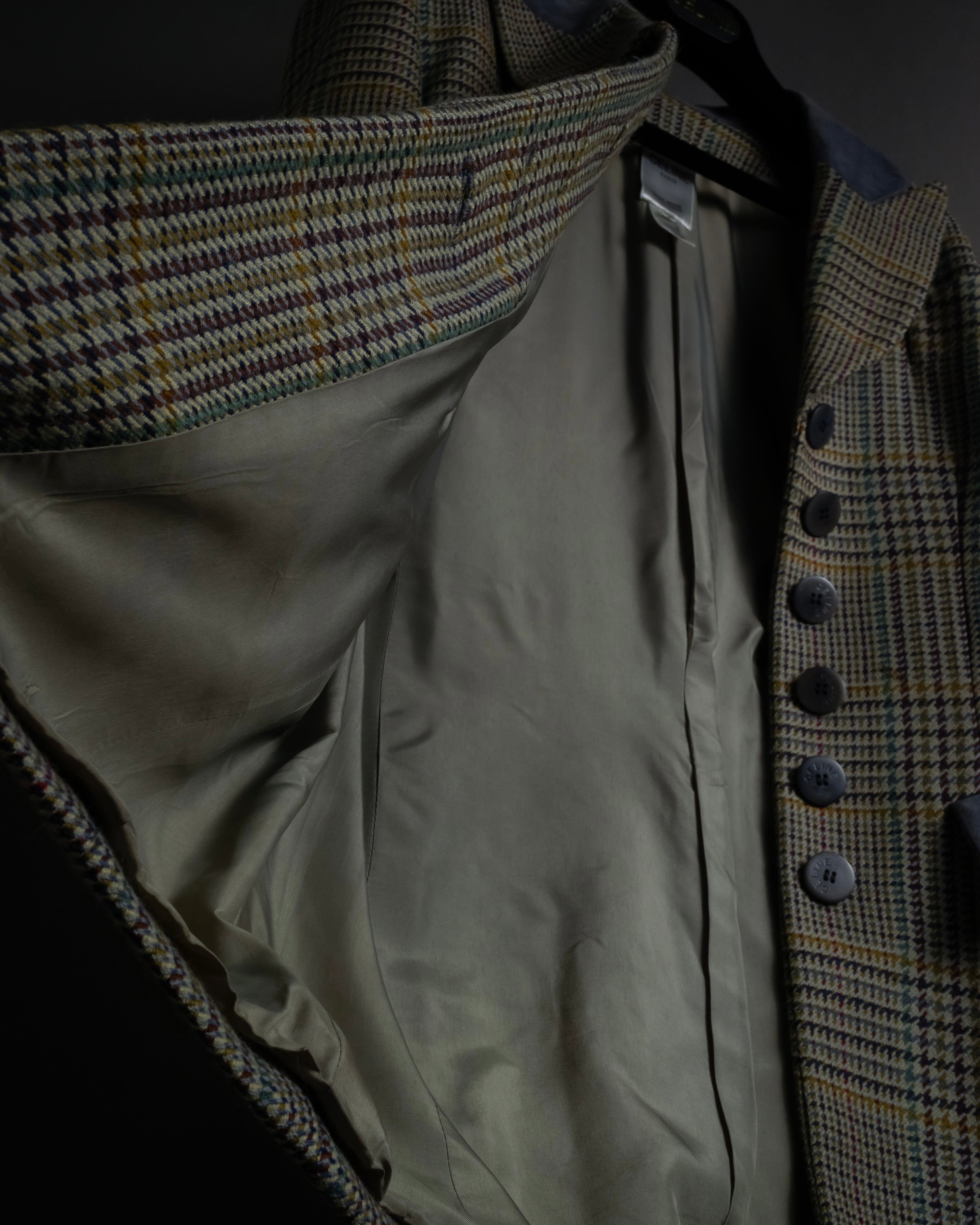 "CELINE" 90’s–00’s checked velvet collar coat