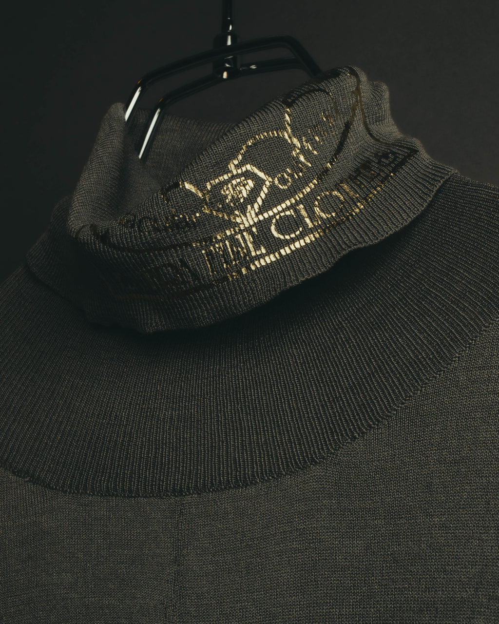 "Theatre PRODUCTS" 00's-10's Silk wool turtleneck knit sweater