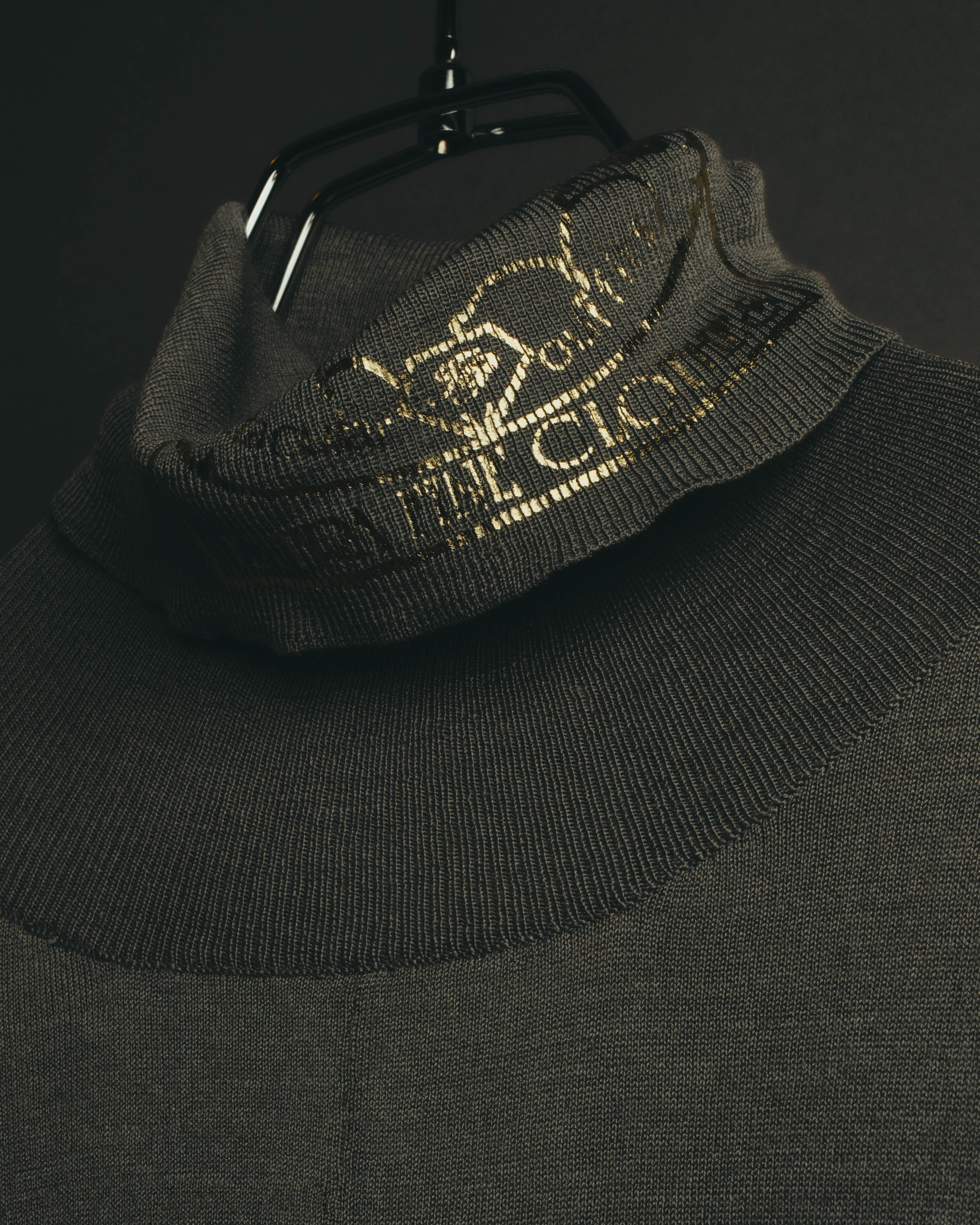 "Theatre PRODUCTS" 00's-10's Silk wool turtleneck knit sweater