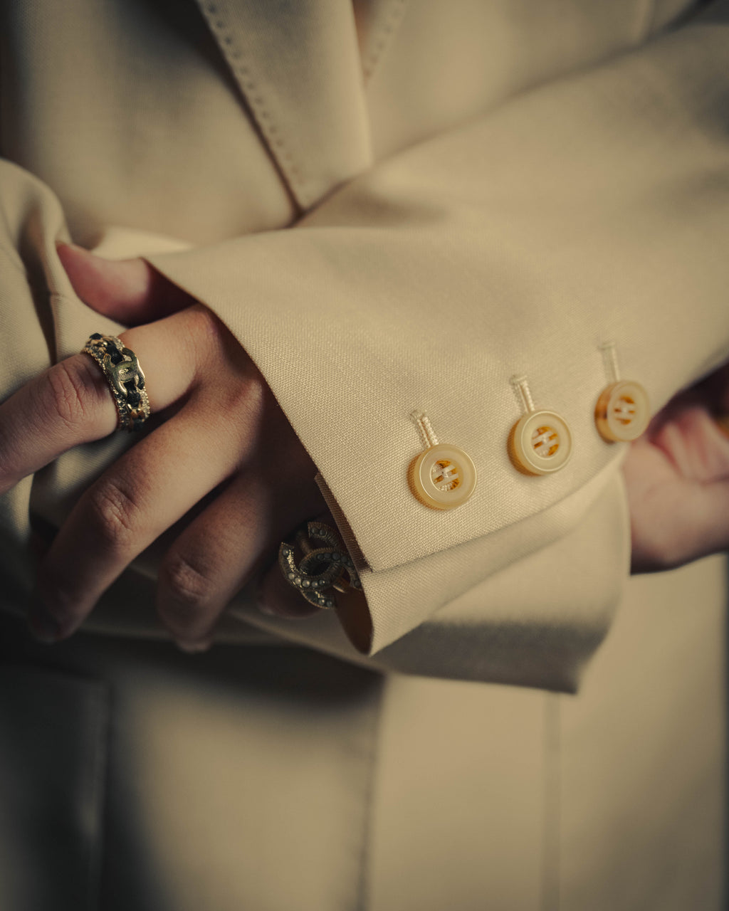–SPECIAL– "Hermès" 90's-00's Lustrous mohair single-breasted blazer