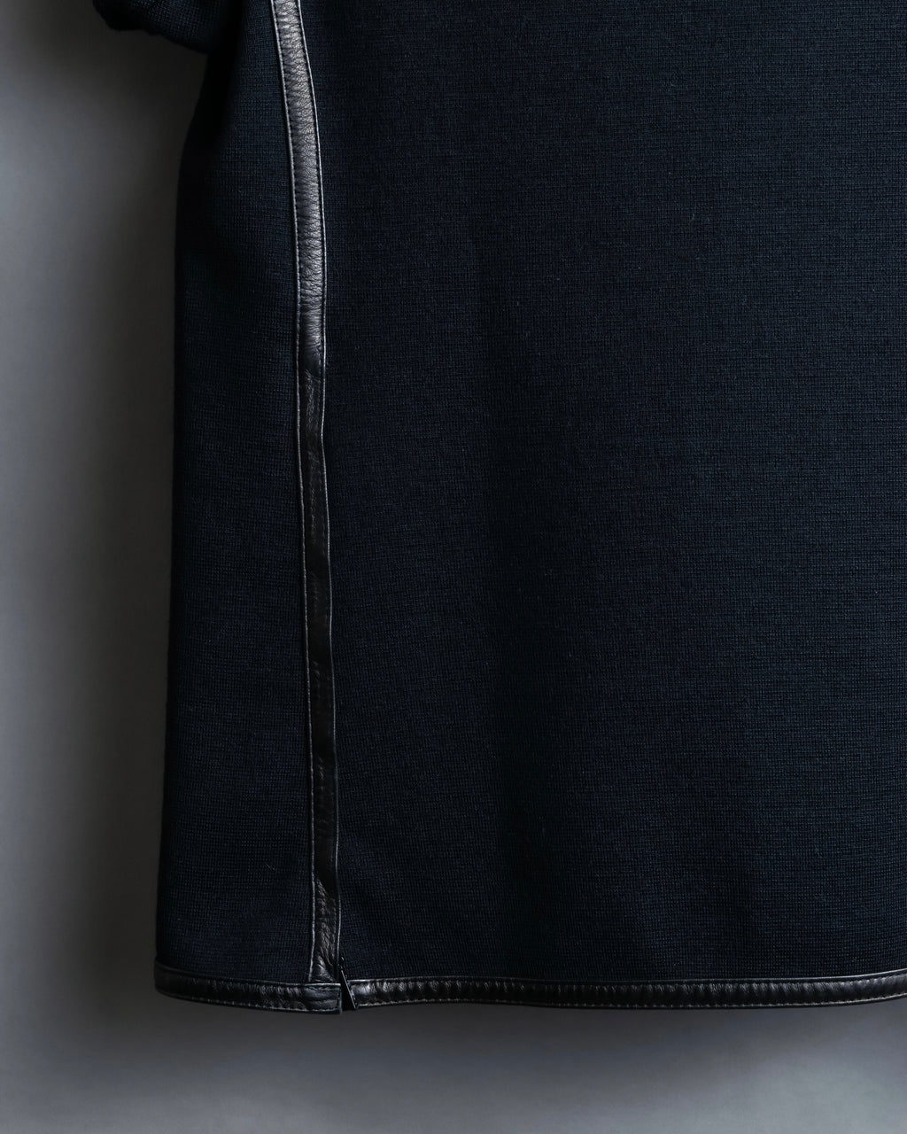 "GUCCI" Leather piping design box sleeve T-shirt