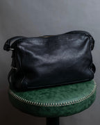 "CELINE" Metal parts design horizontal leather one-shoulder bag