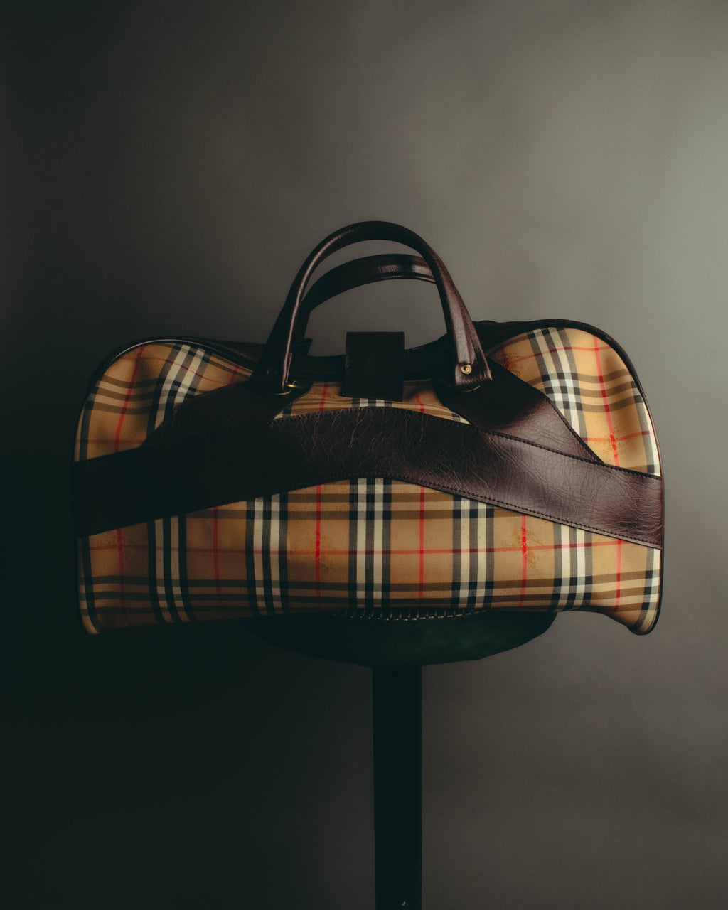 -SPECIAL- "Burberrys" 80's-90's Classic check textured leather boston bag