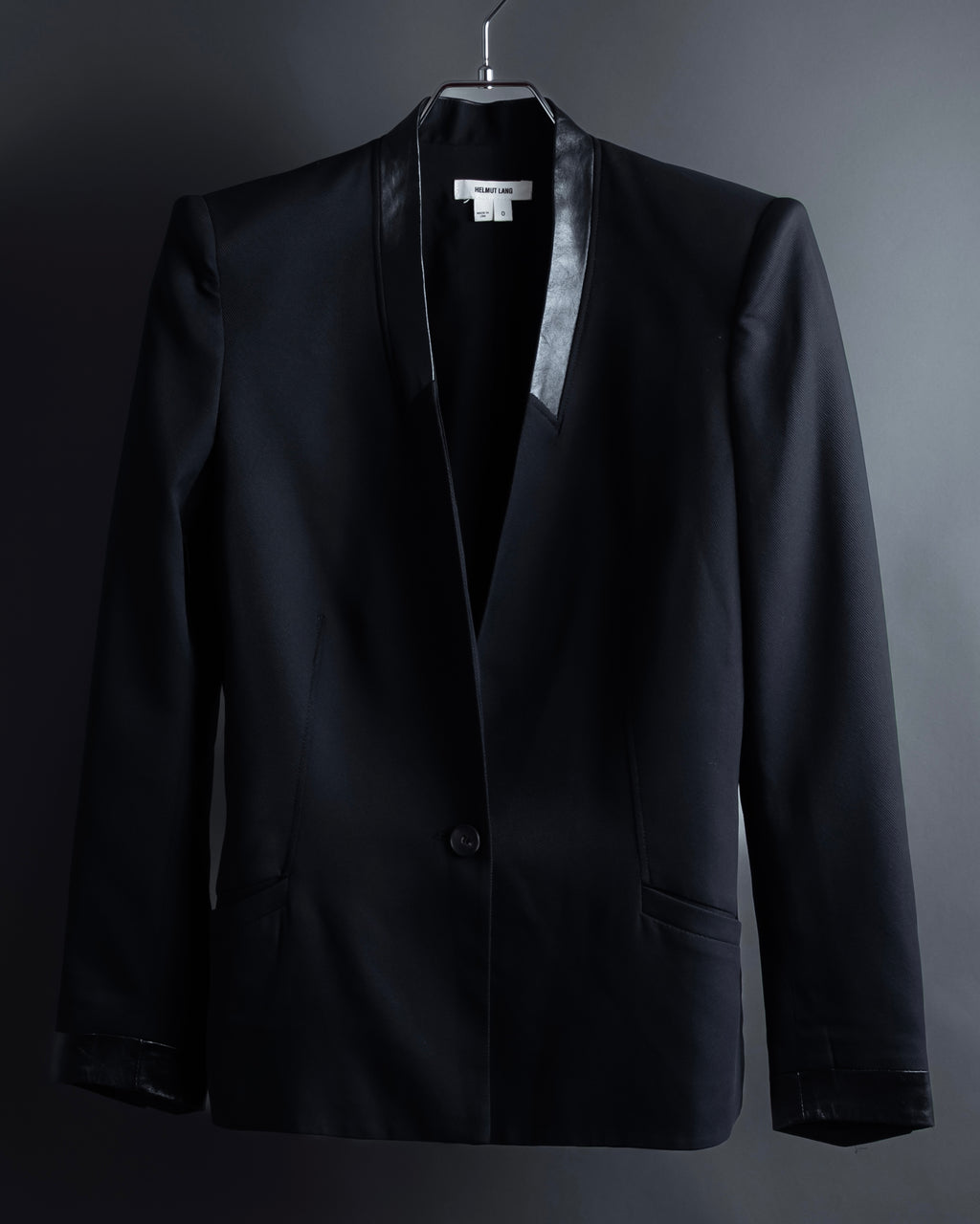 "HELMUT LANG" Leather lapel design, glossy jacket