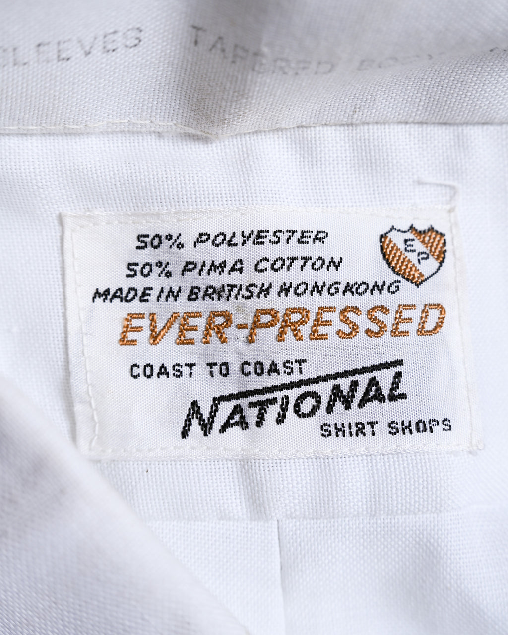VINTAGE/ Button Down Short Sleeves White Shirt