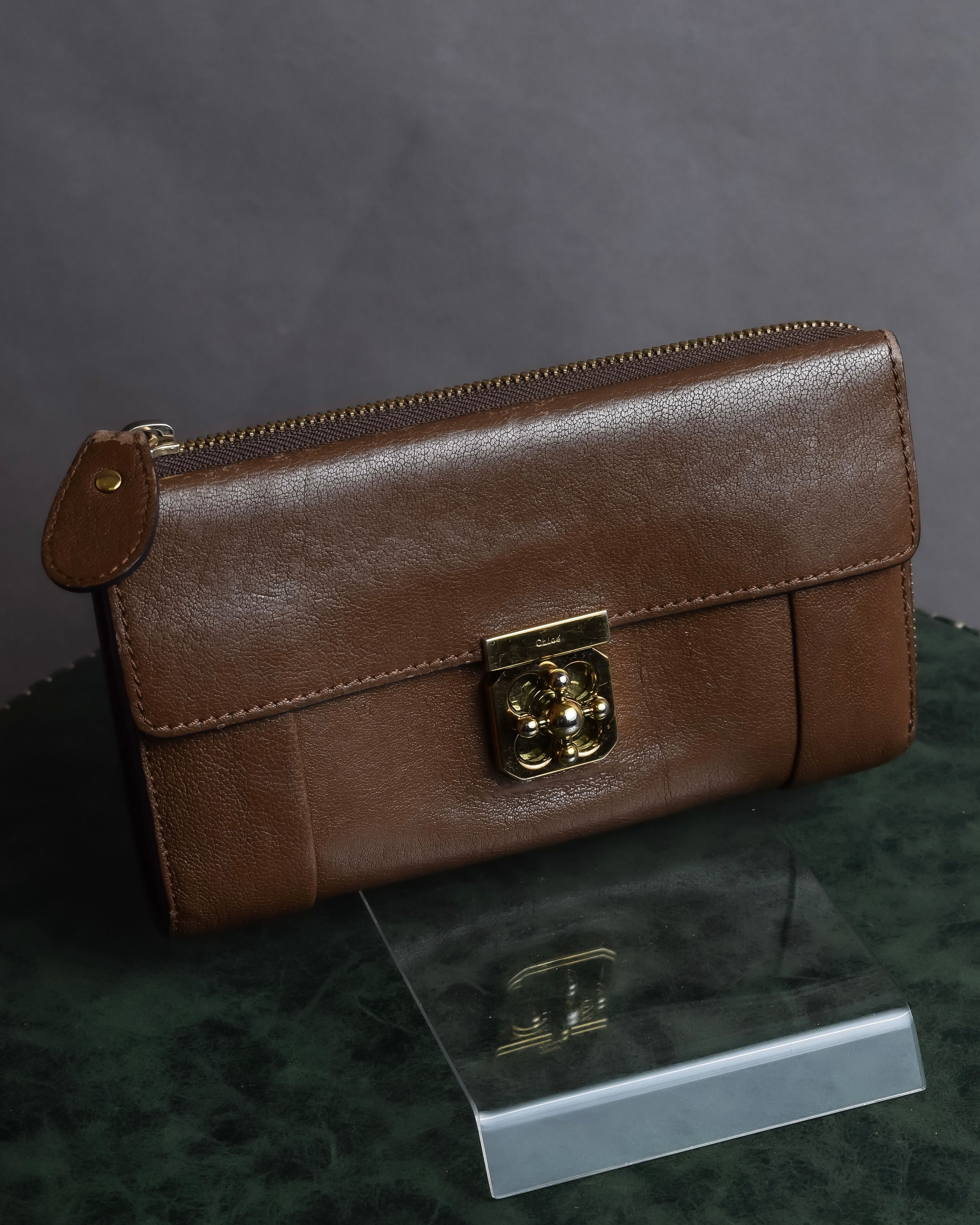 "Chloe" Fleur motif design leather long wallet