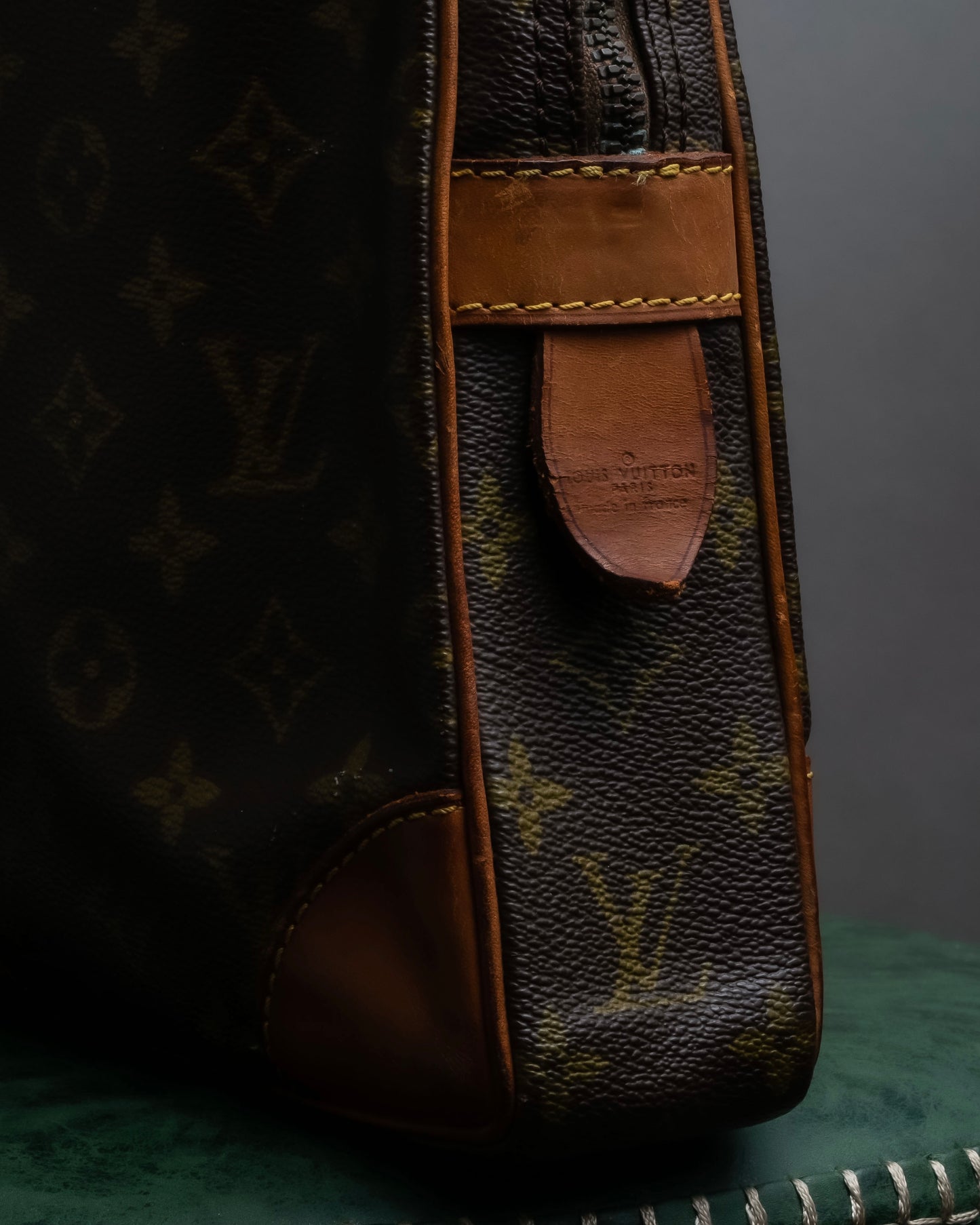 "LOUIS VUITTON" Porto document voyage leather bag