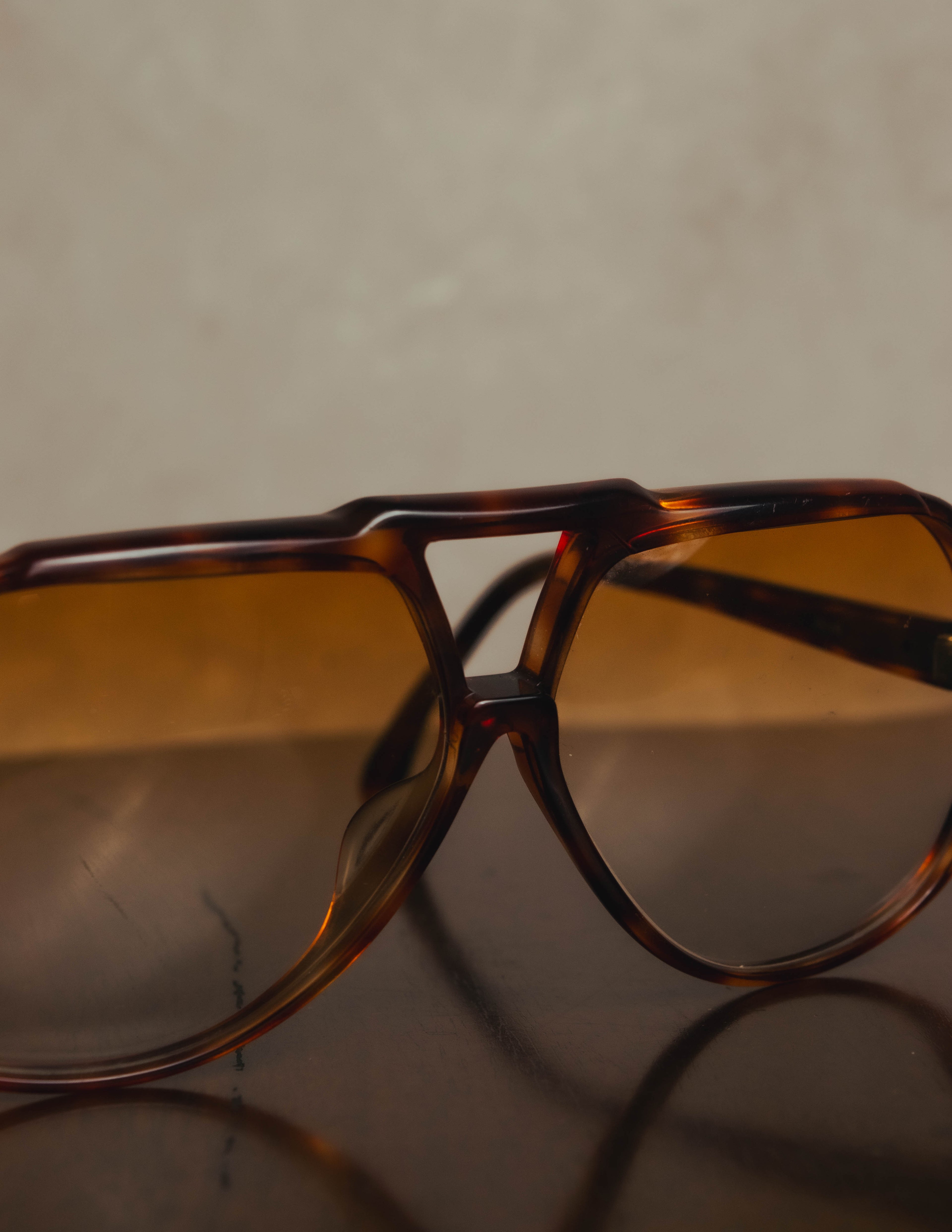 "Yves Saint Laurent" 70's-80's Oversized aviator sunglasses