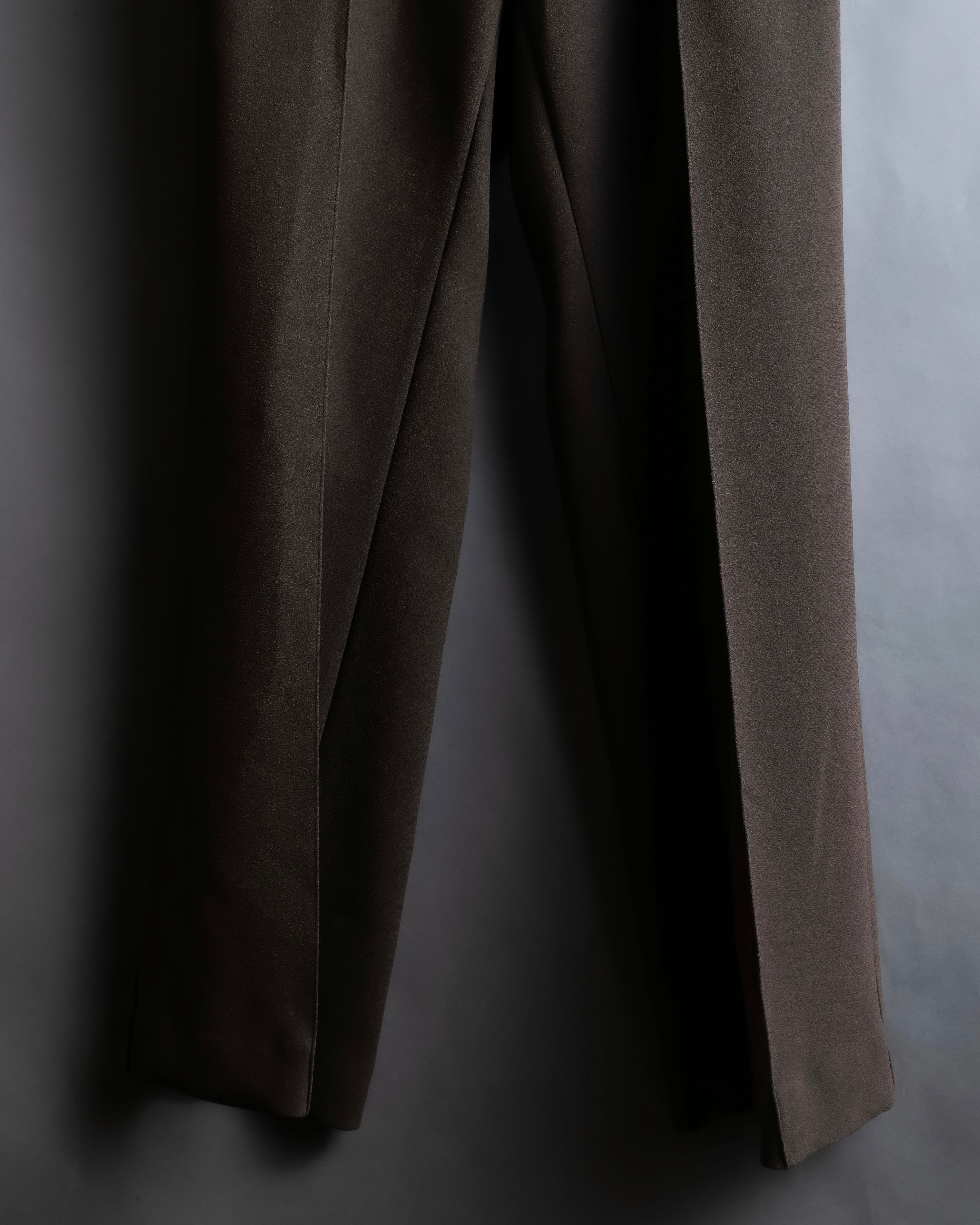 "SHIZUKA KOMURO" Dark brown color easy waist slacks