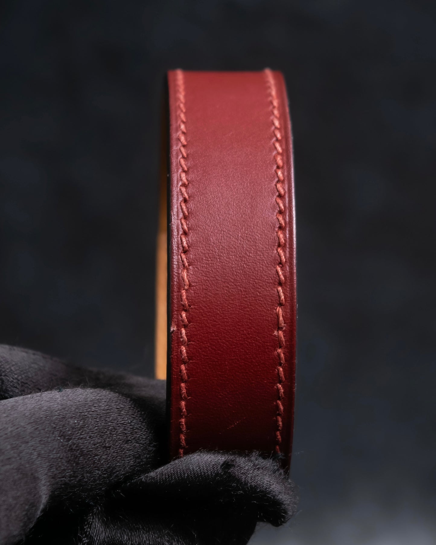 "HERMES" Margiela period burgundy leather bracelet