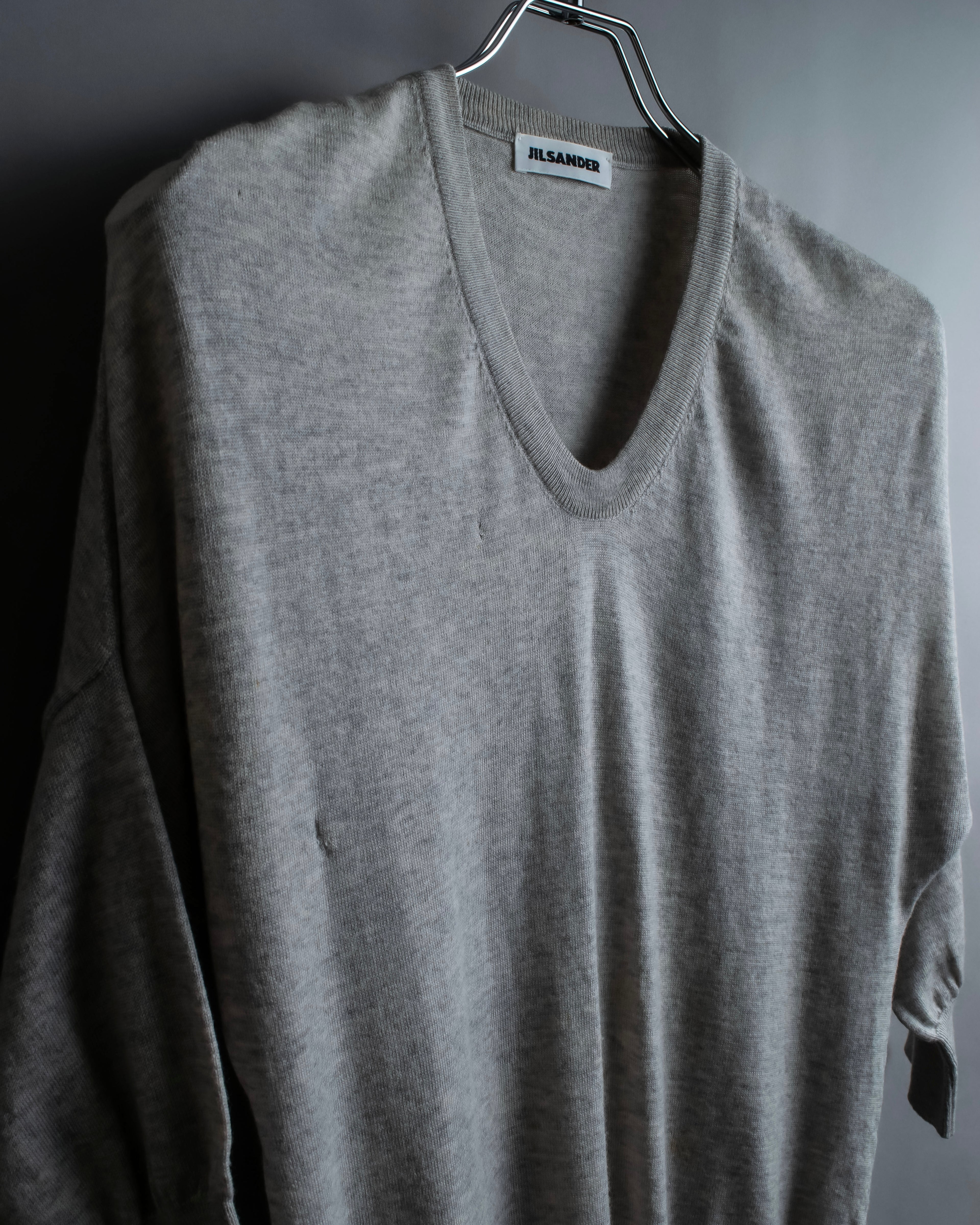 "JIL SANDER" Solid texture V neck mixed knit