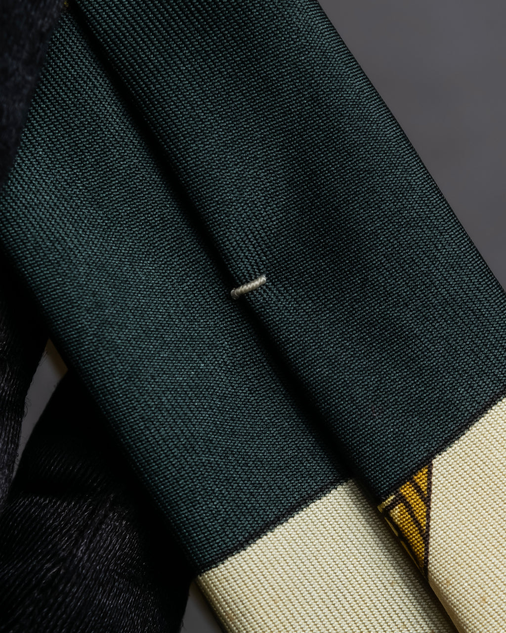 "HERMES" Horse harness motif silk neck tie