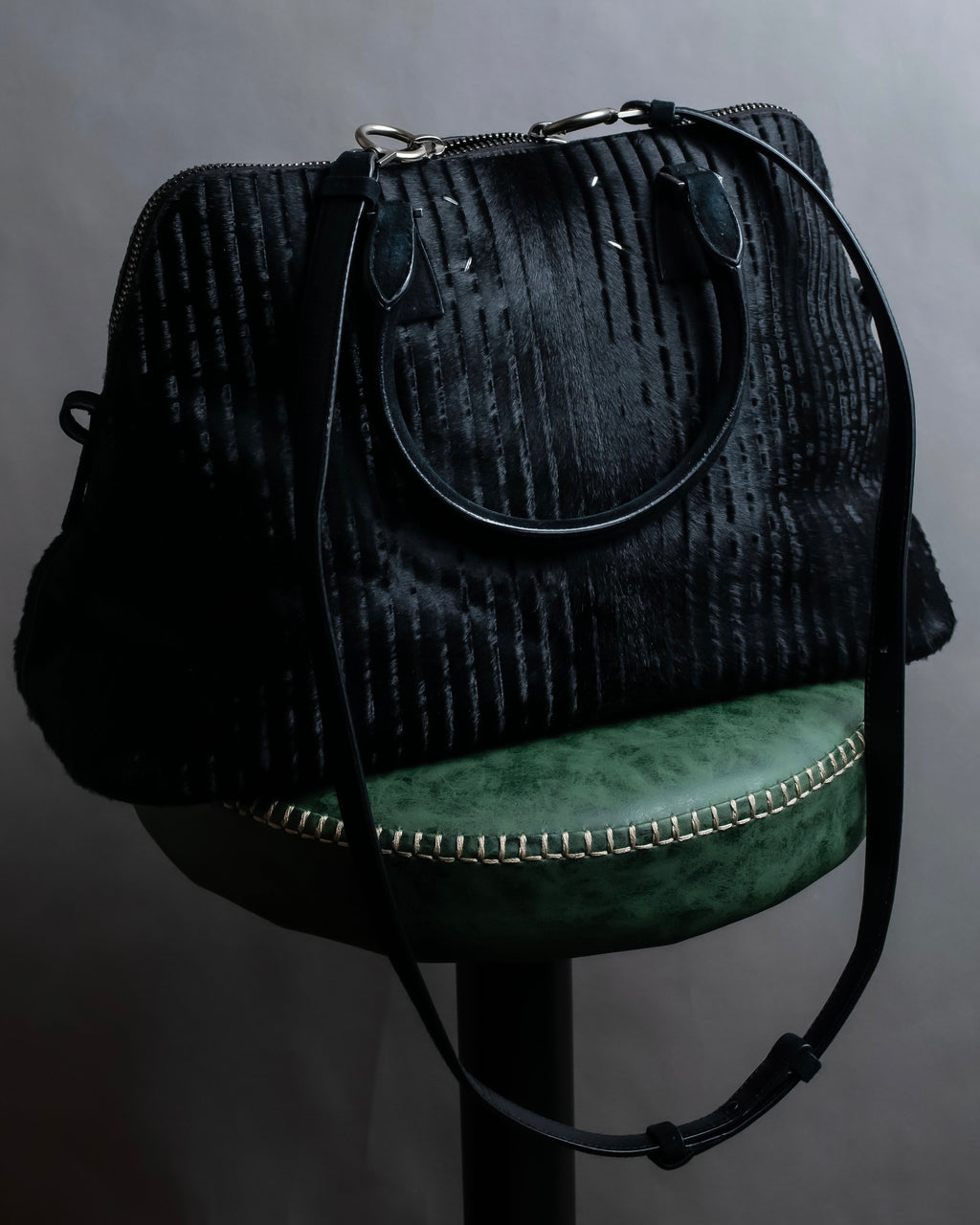 "MAISON MARGIELA" 5AC Harako leather corduroy combination 2way bag